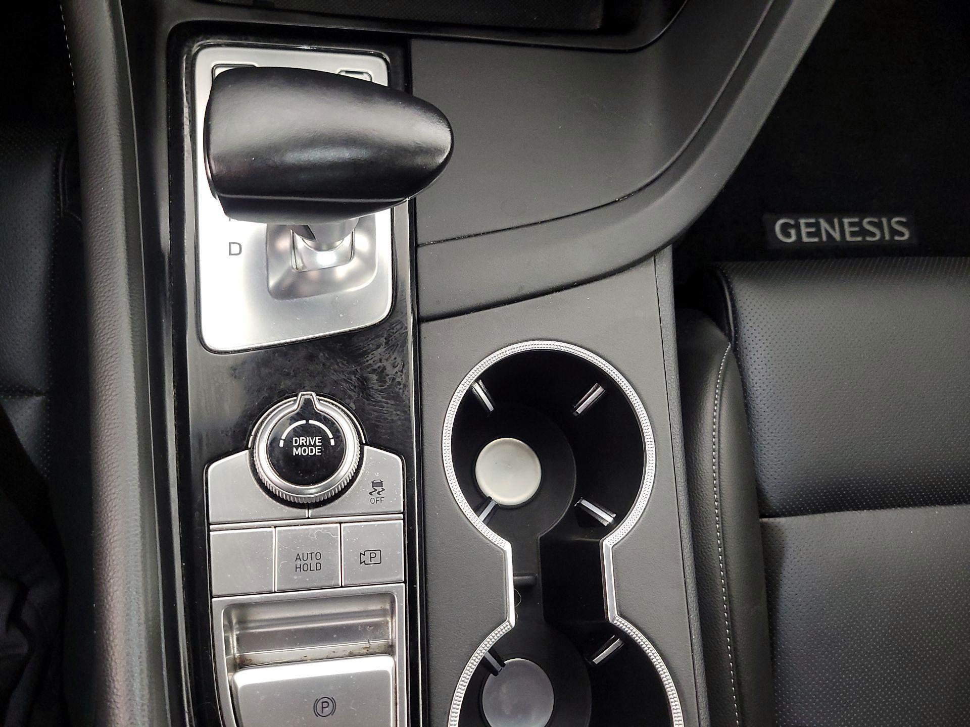Thumbnail: 2023 Genesis G70 - 18