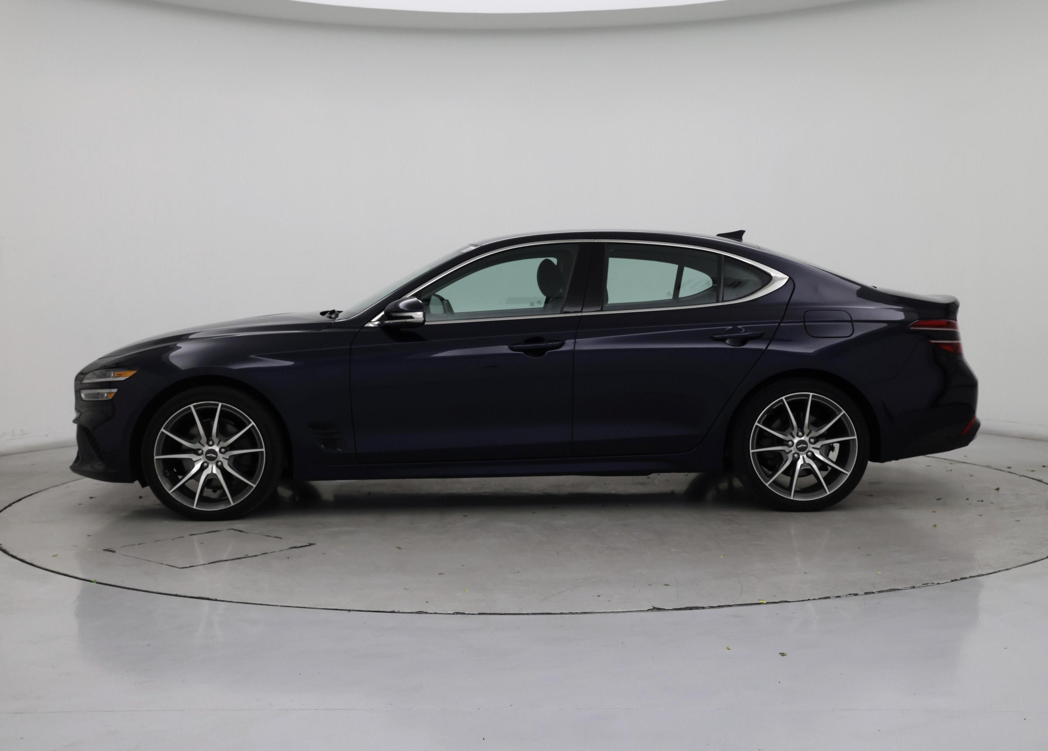 Thumbnail: 2023 Genesis G70 - 3