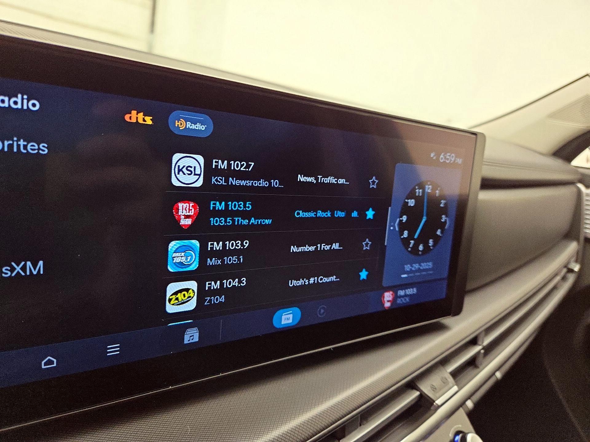 Thumbnail: 2025 Hyundai Santa Fe - 15