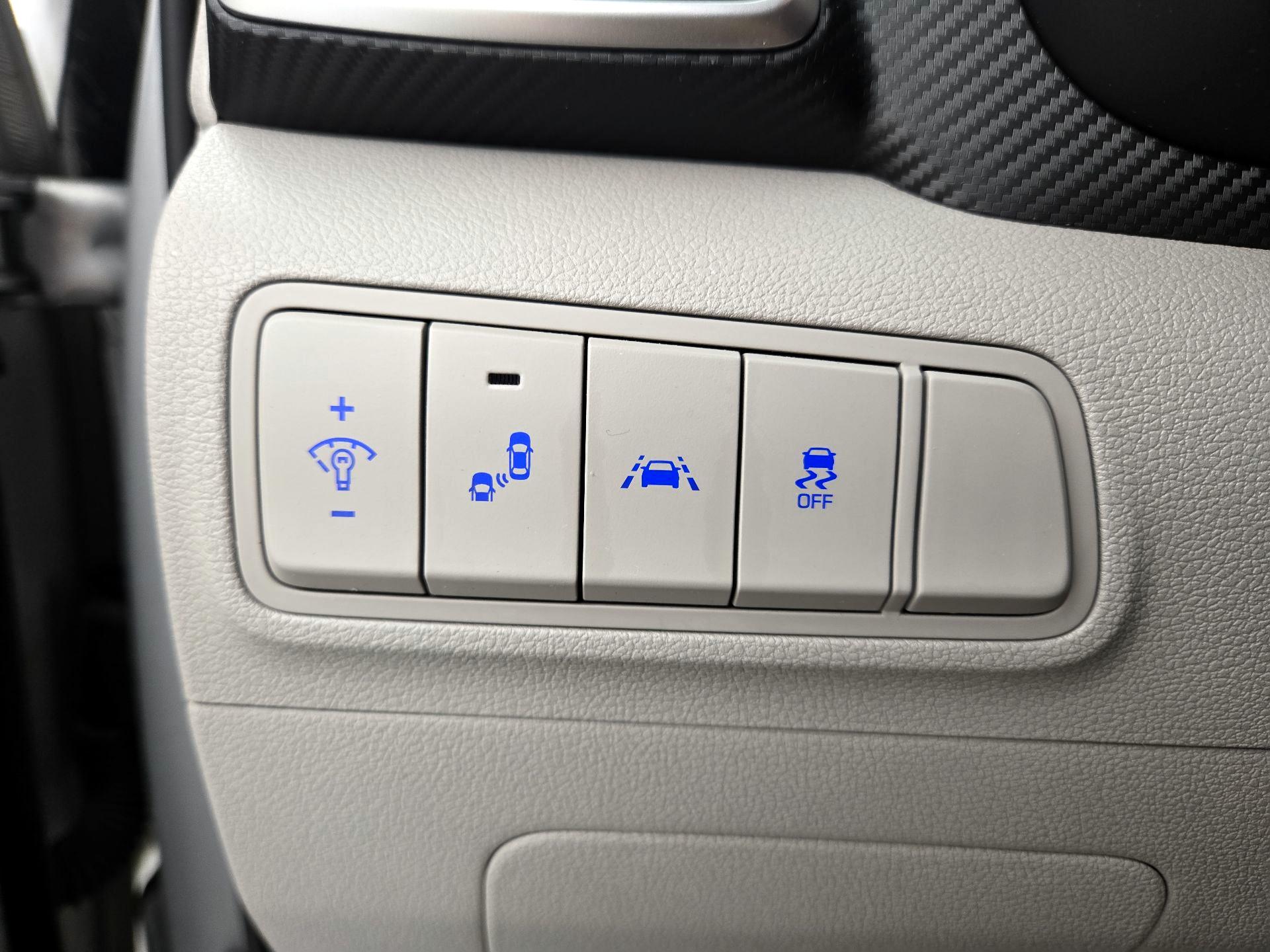 Thumbnail: 2019 Hyundai Tucson - 13