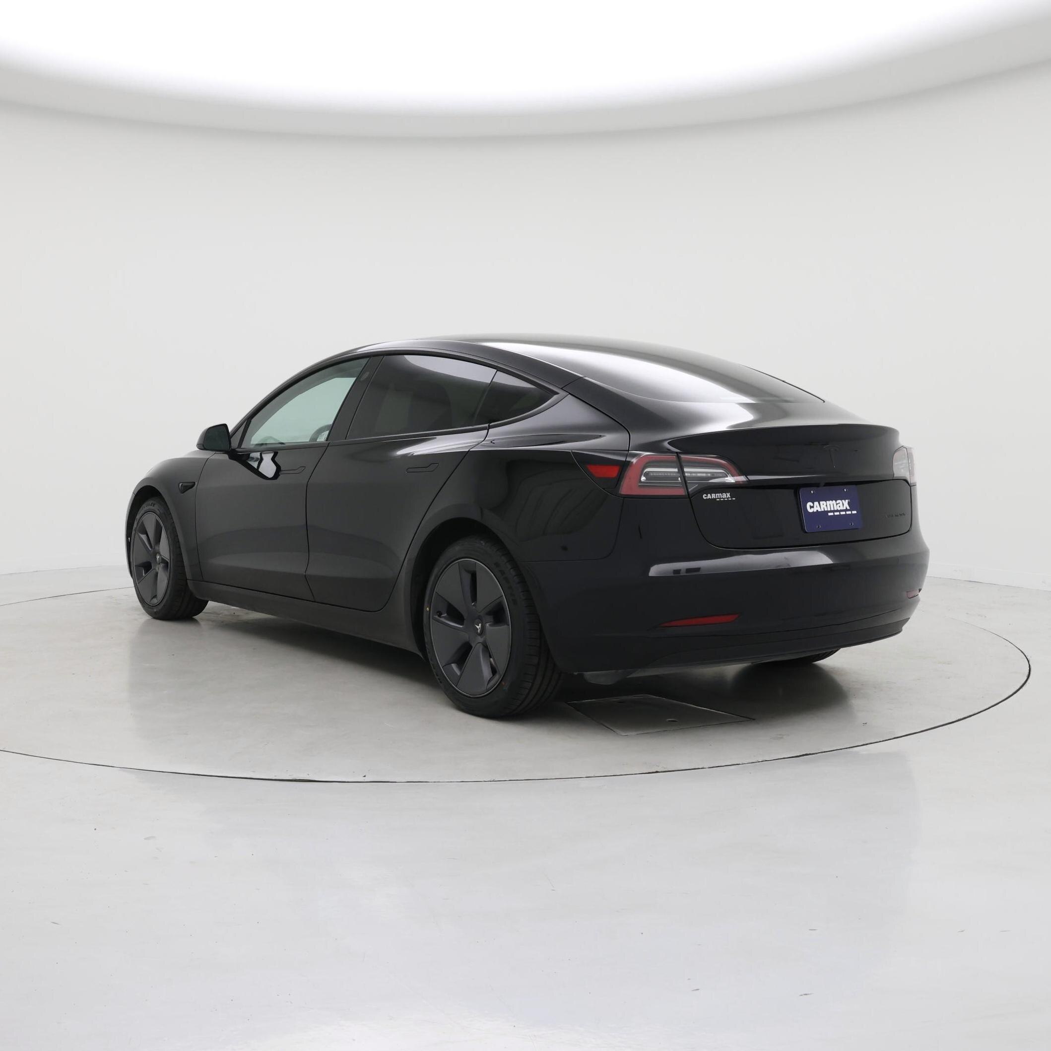 Thumbnail: 2022 Tesla Model 3 - 2