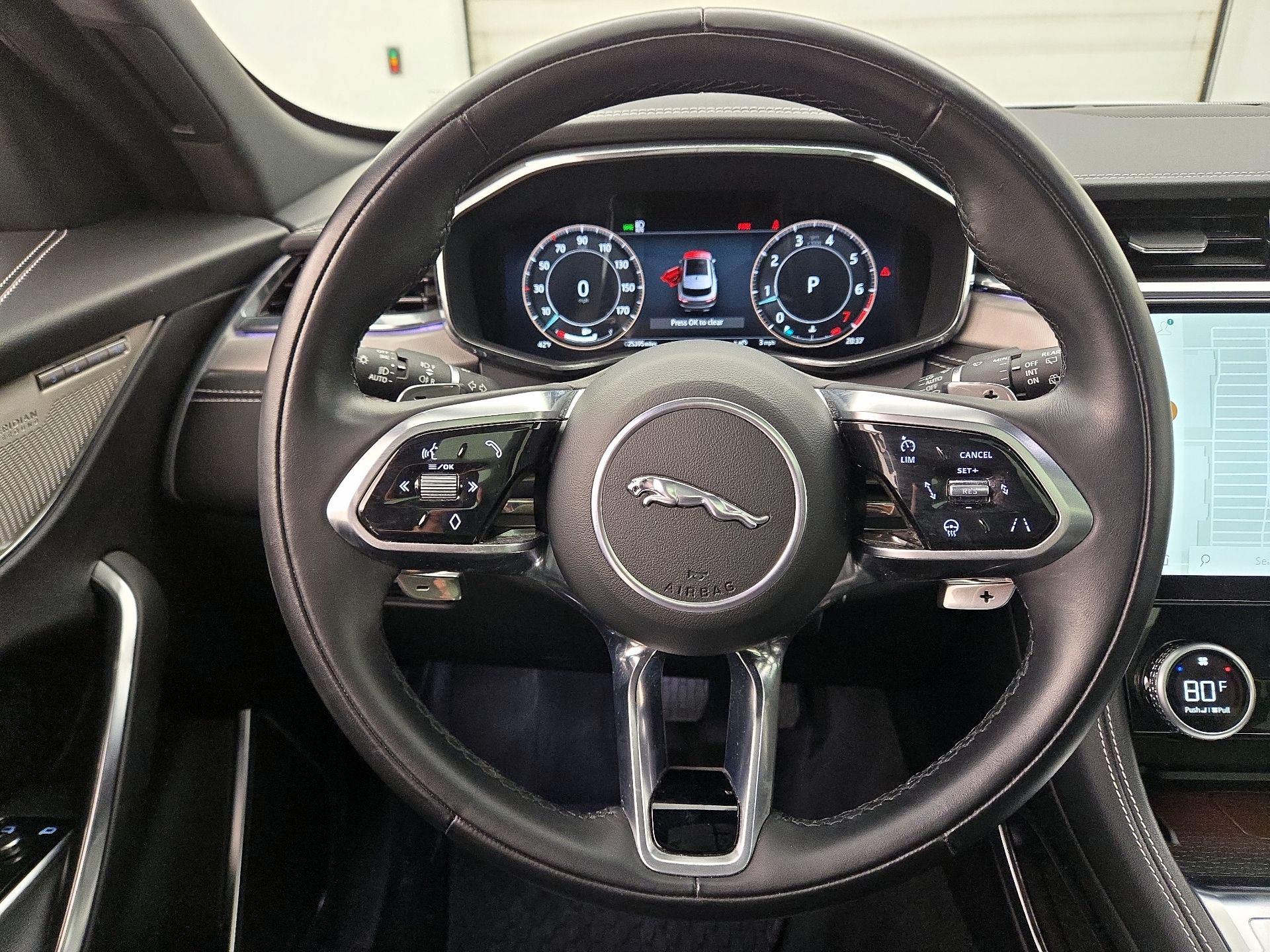 Thumbnail: 2024 Jaguar F-Pace - 10