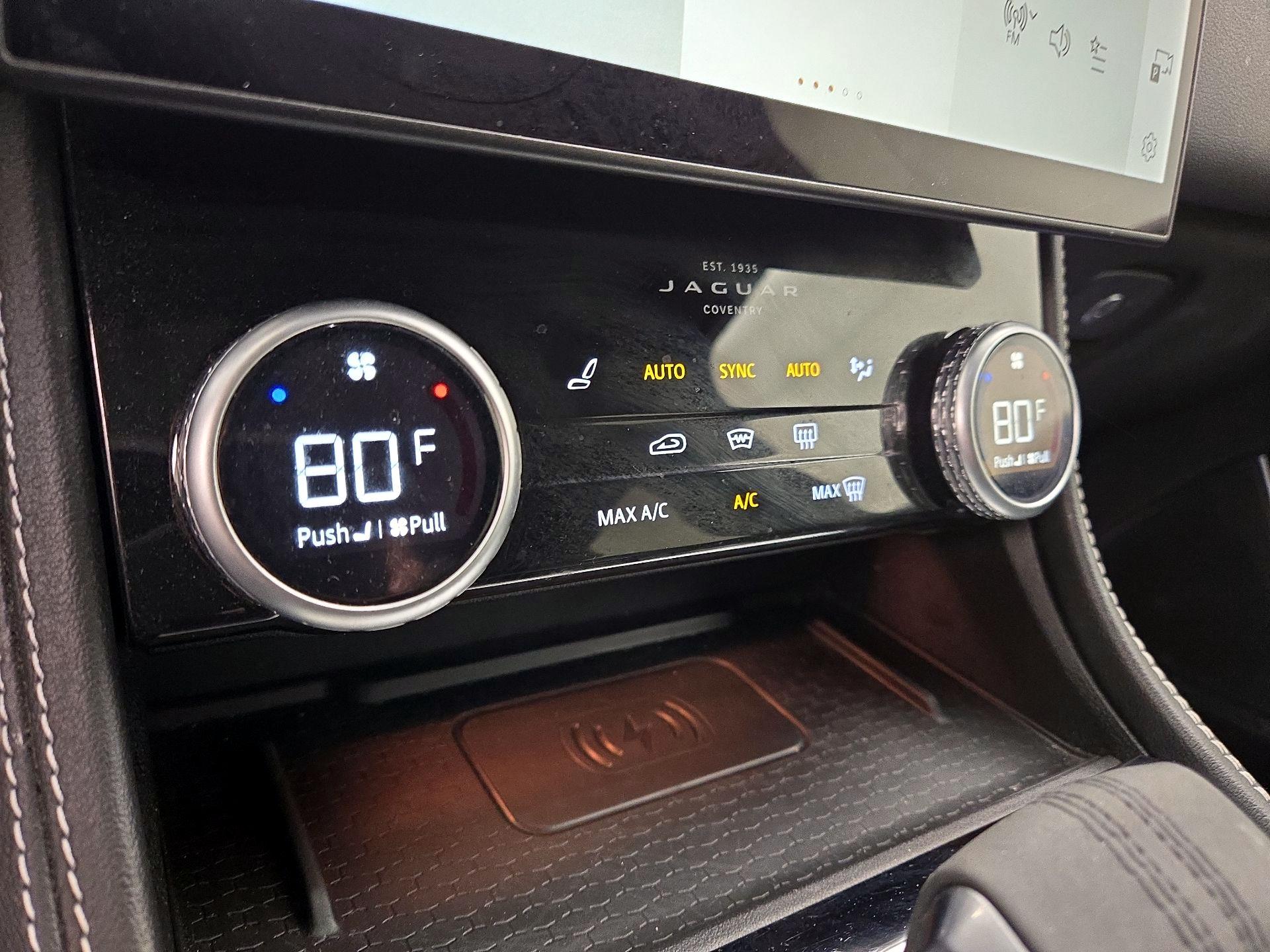 Thumbnail: 2024 Jaguar F-Pace - 17