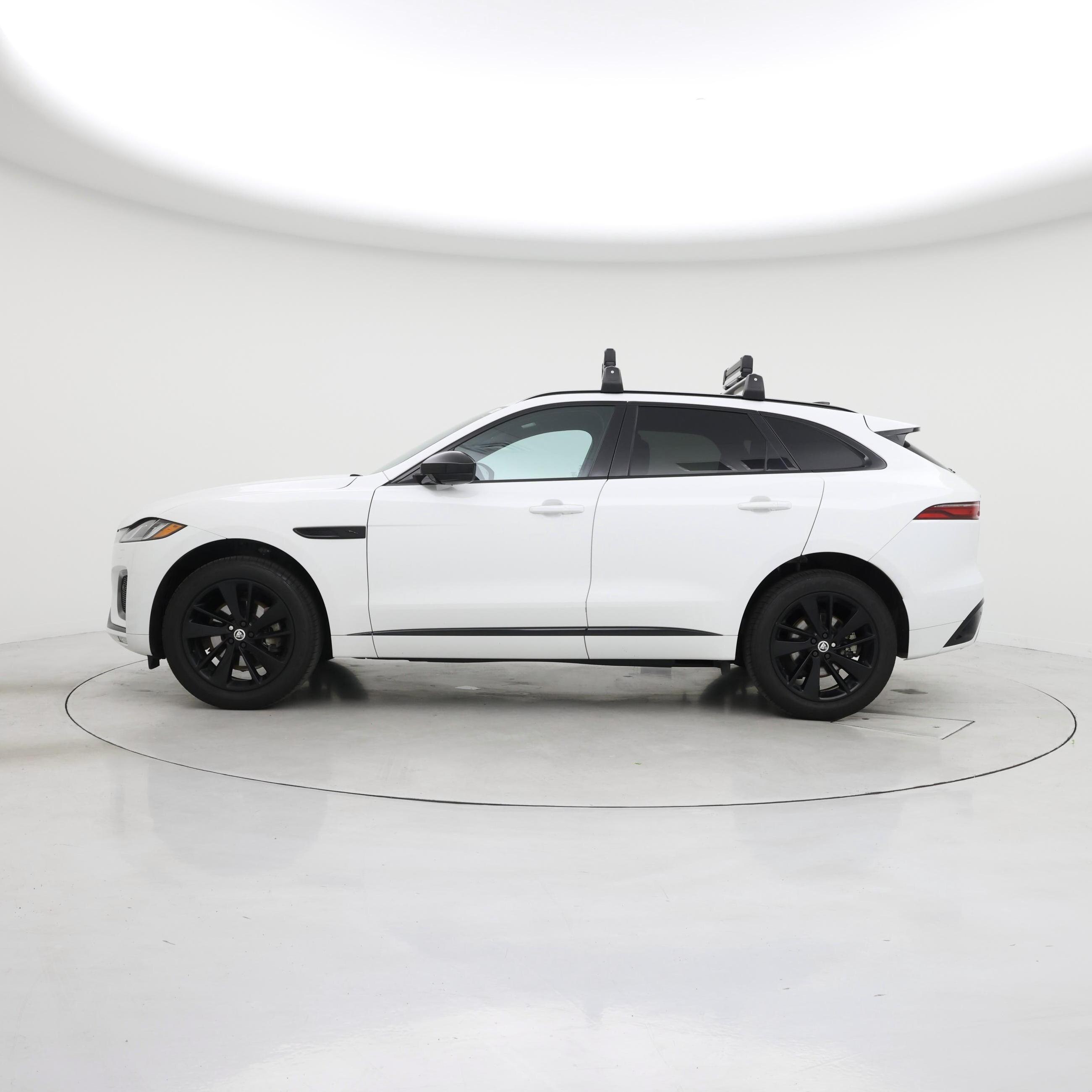 Thumbnail: 2024 Jaguar F-Pace - 3