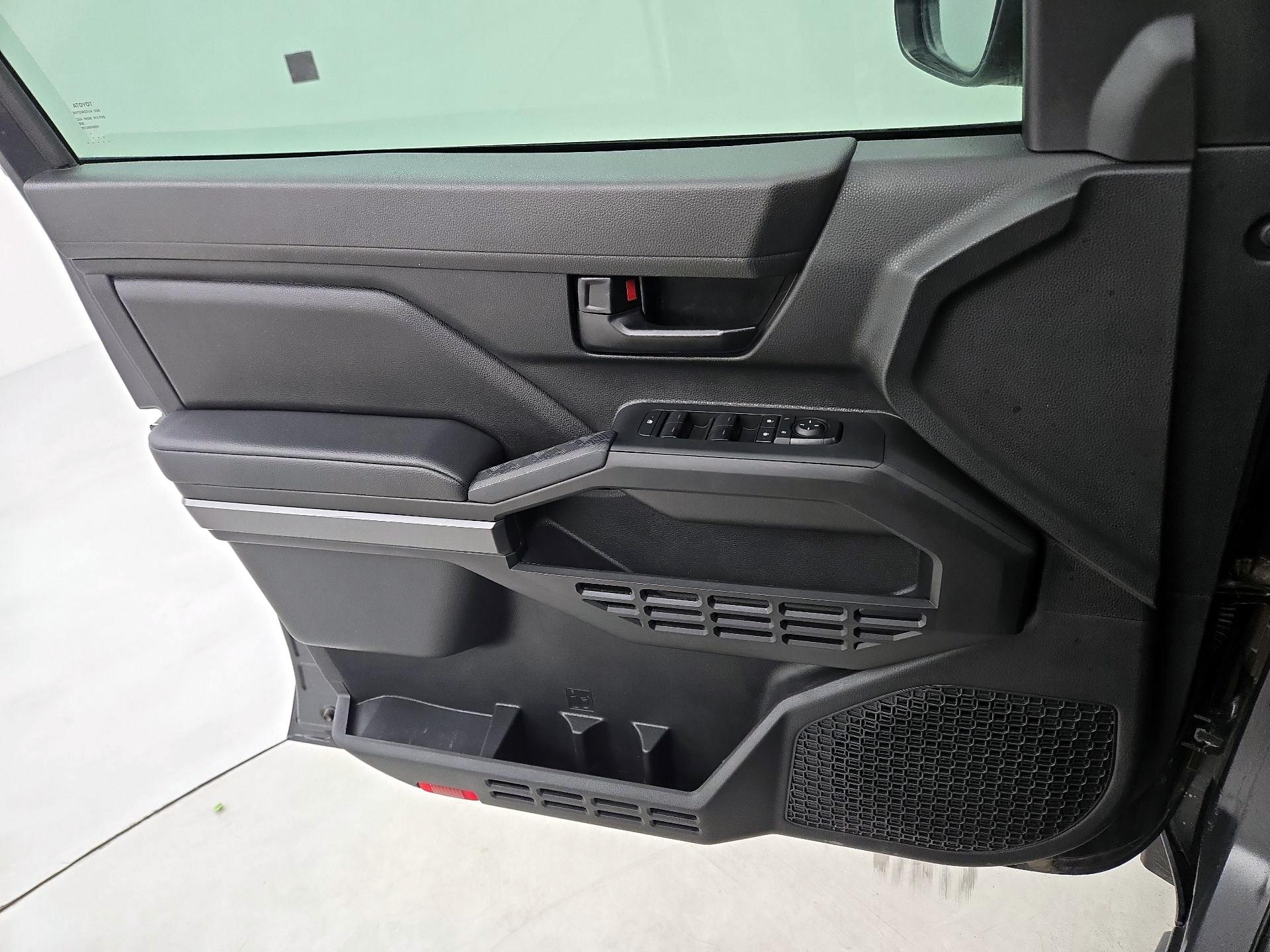 Thumbnail: 2024 Toyota Tacoma - 12