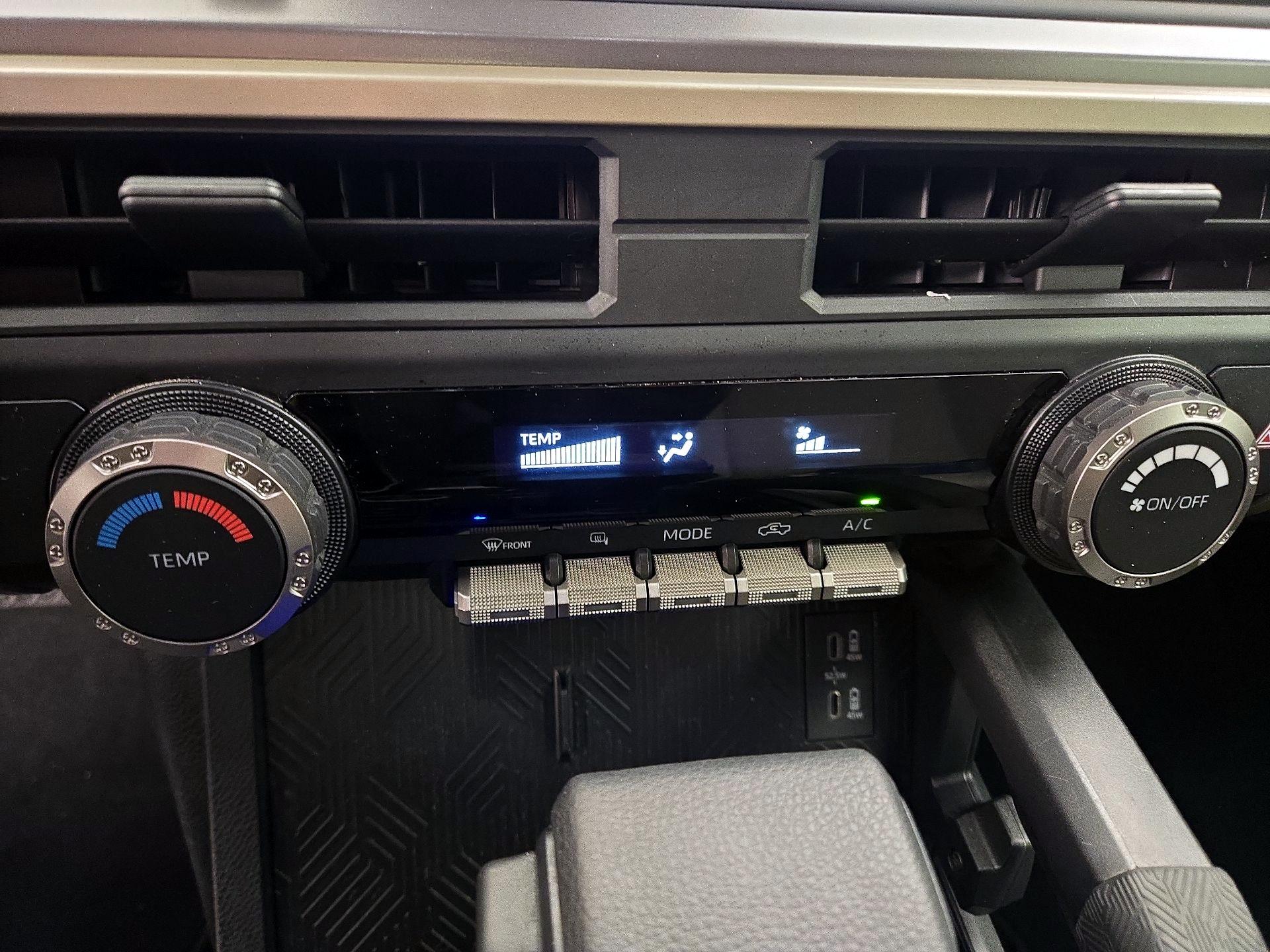 Thumbnail: 2024 Toyota Tacoma - 16