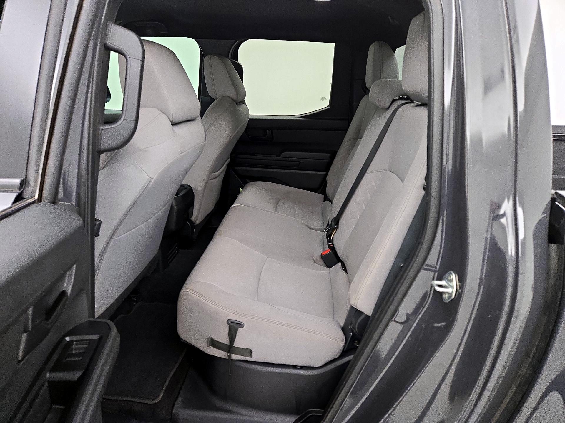 Thumbnail: 2024 Toyota Tacoma - 19