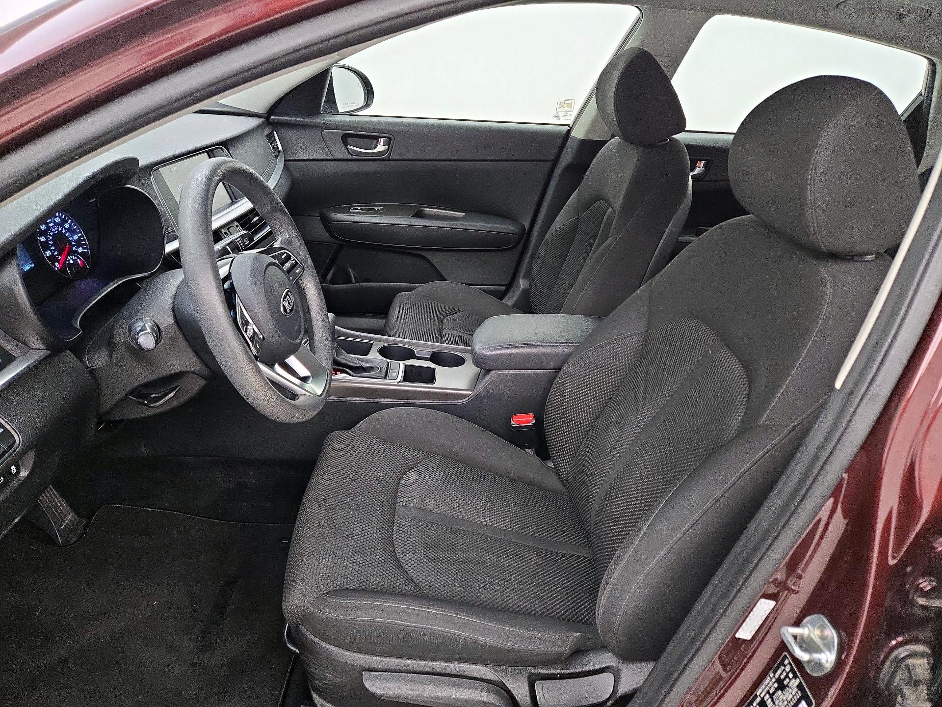 Thumbnail: 2019 Kia Optima - 11