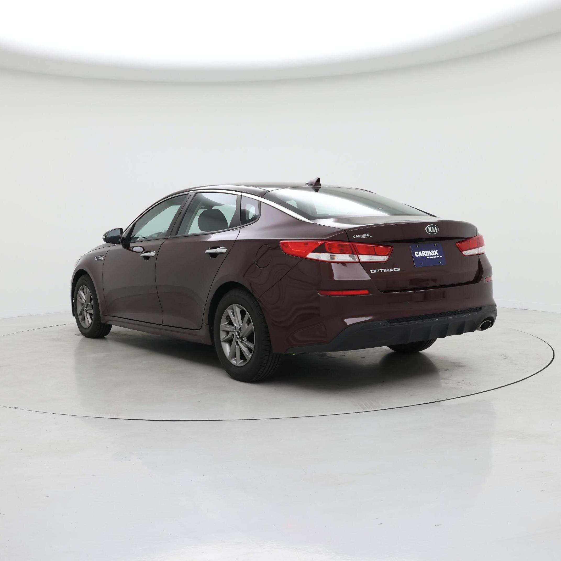 Thumbnail: 2019 Kia Optima - 2