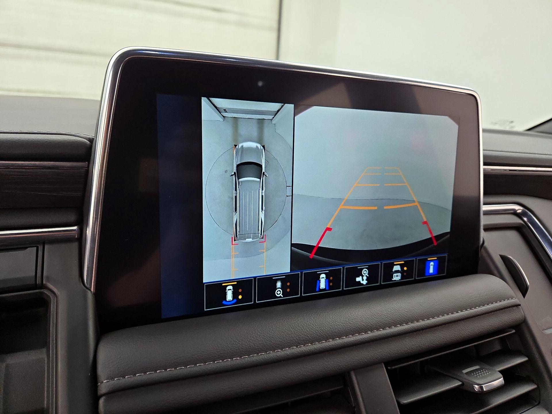 Thumbnail: 2024 Chevrolet Tahoe - 14