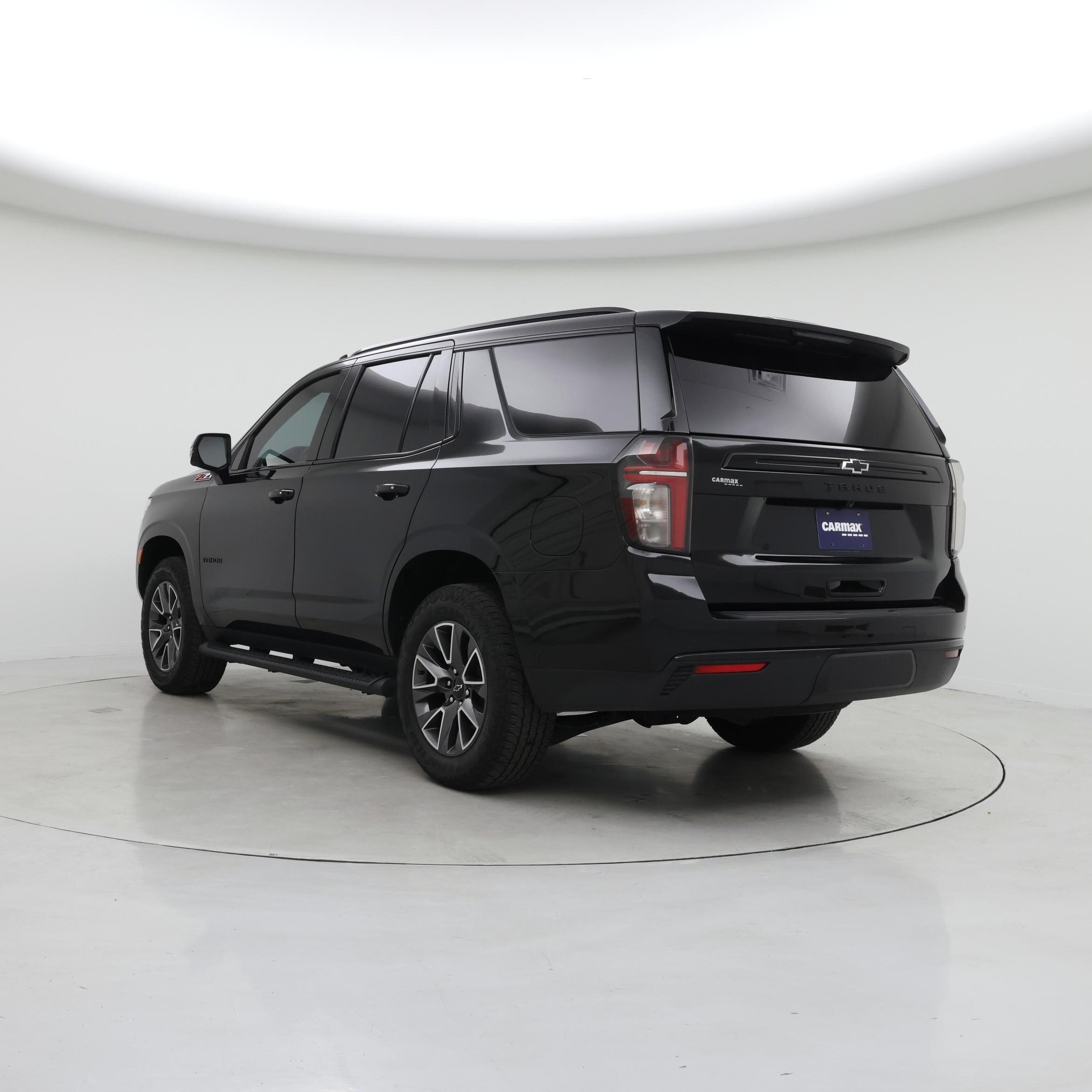 Thumbnail: 2024 Chevrolet Tahoe - 2