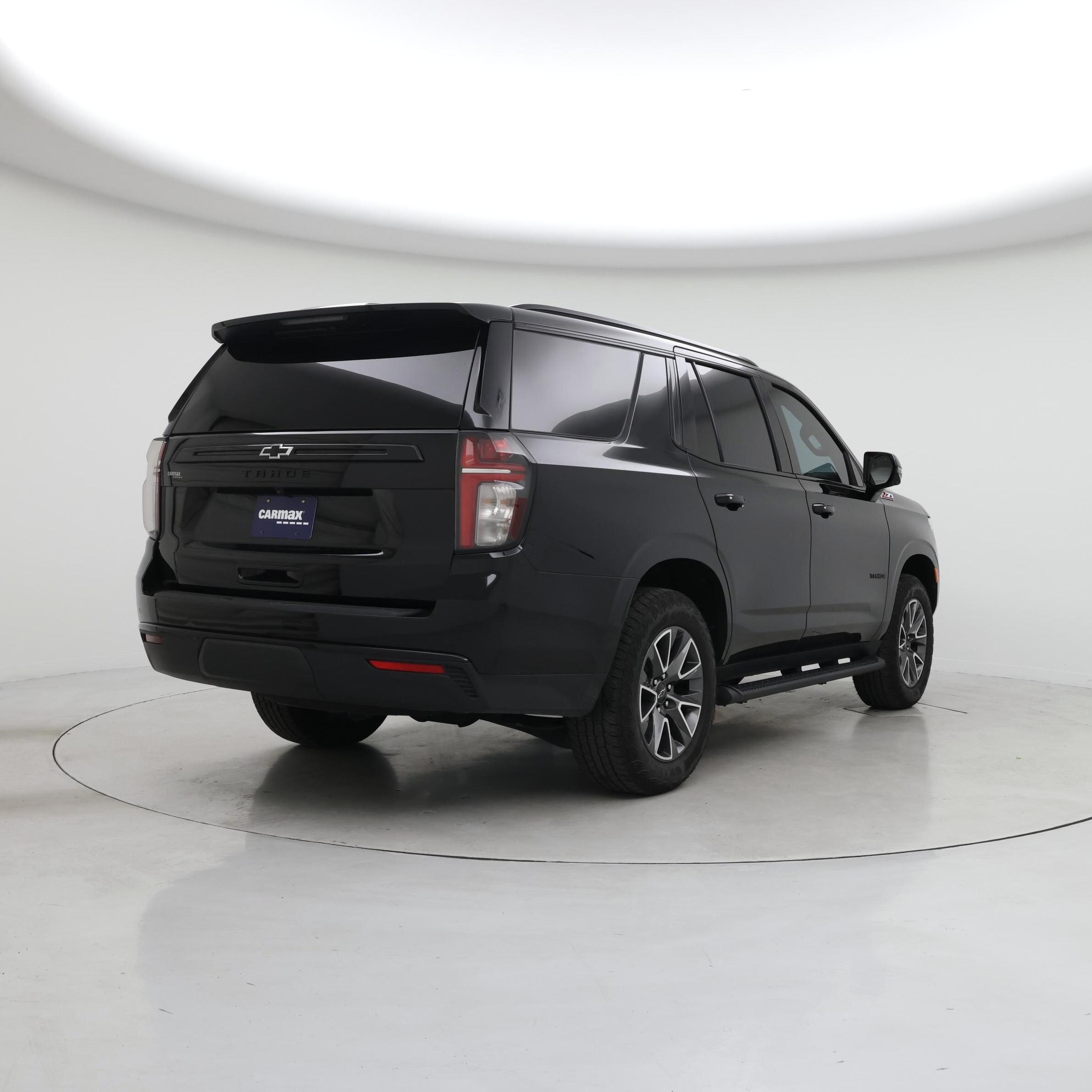 Thumbnail: 2024 Chevrolet Tahoe - 8