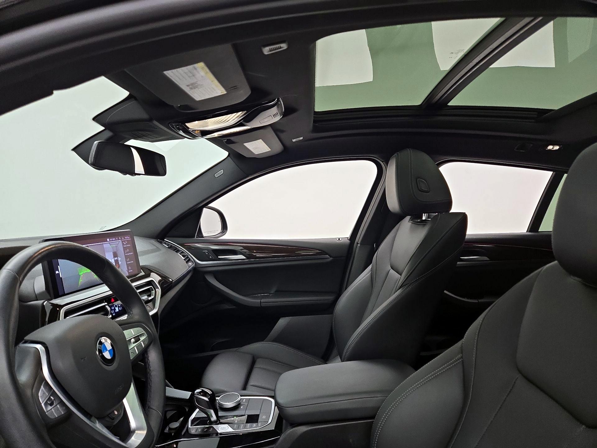 Thumbnail: 2024 BMW X4 - 19