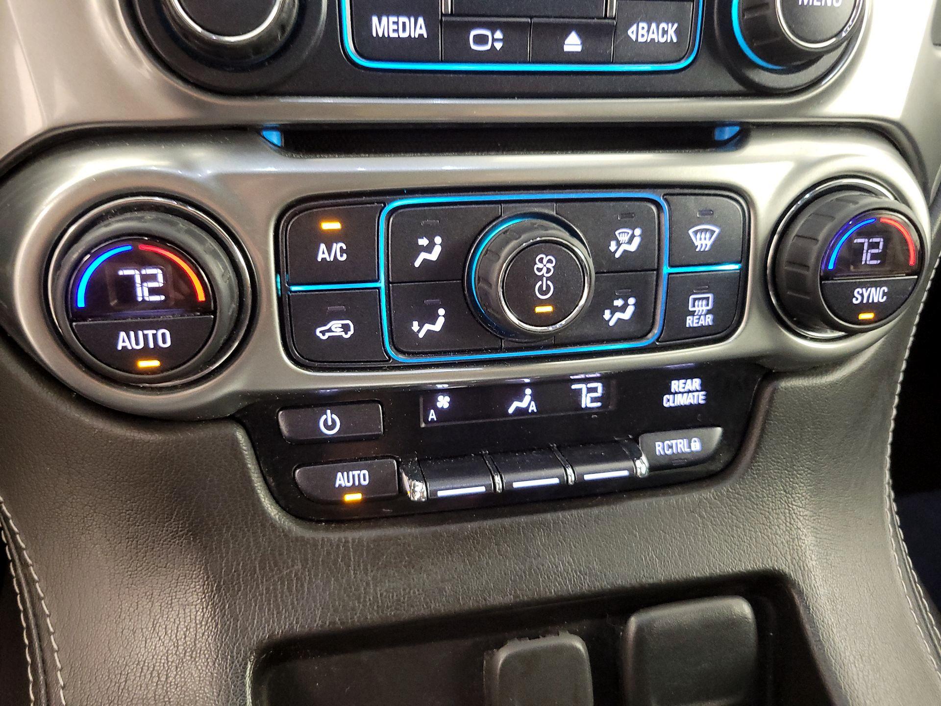 Thumbnail: 2020 Chevrolet Suburban - 16