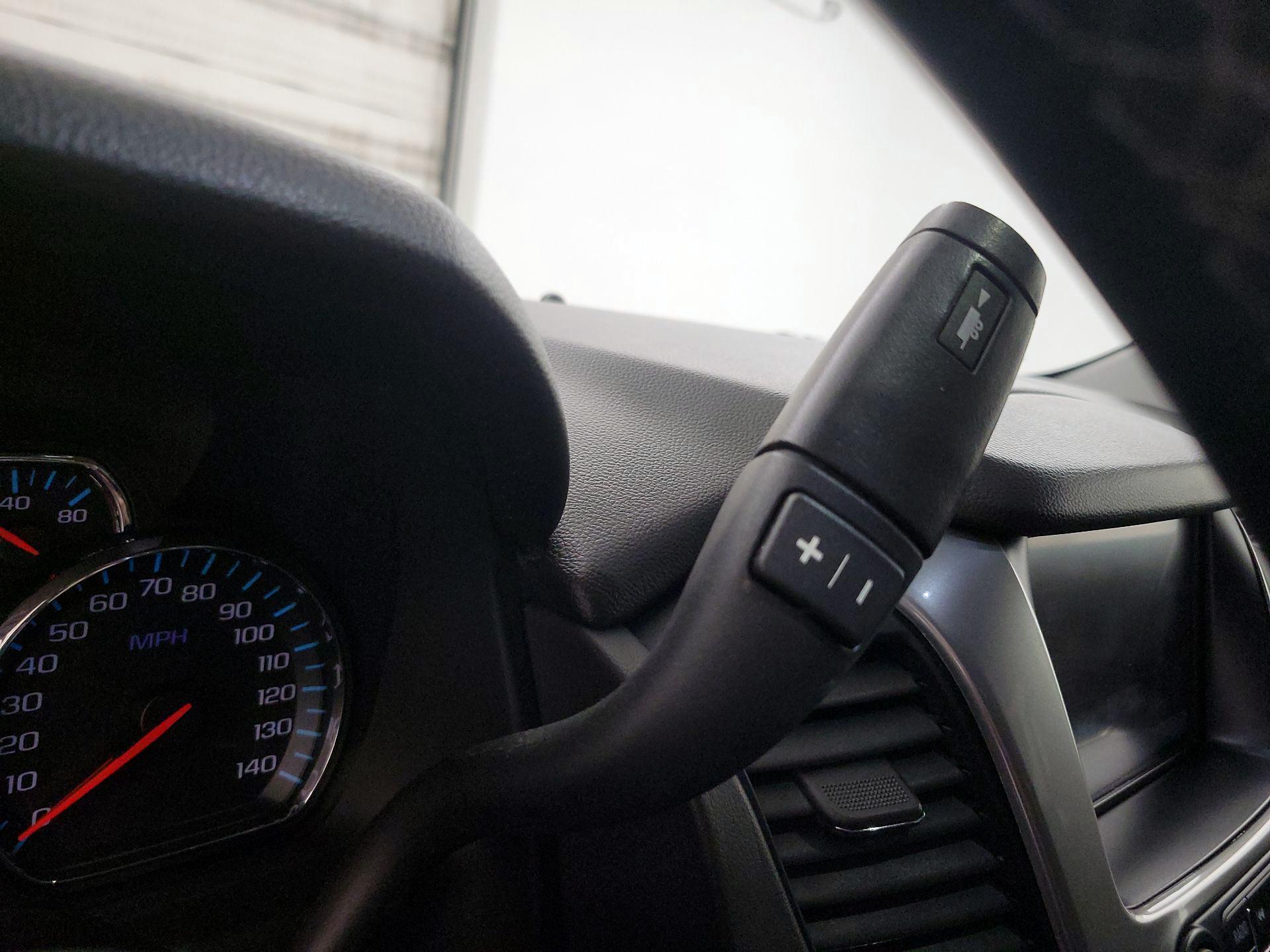 Thumbnail: 2020 Chevrolet Suburban - 17