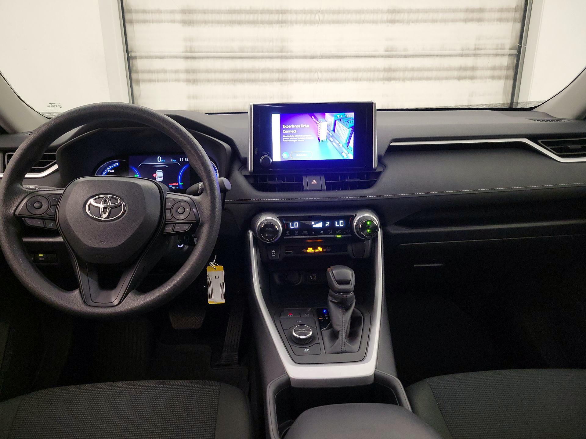 Thumbnail: 2024 Toyota RAV4 - 9