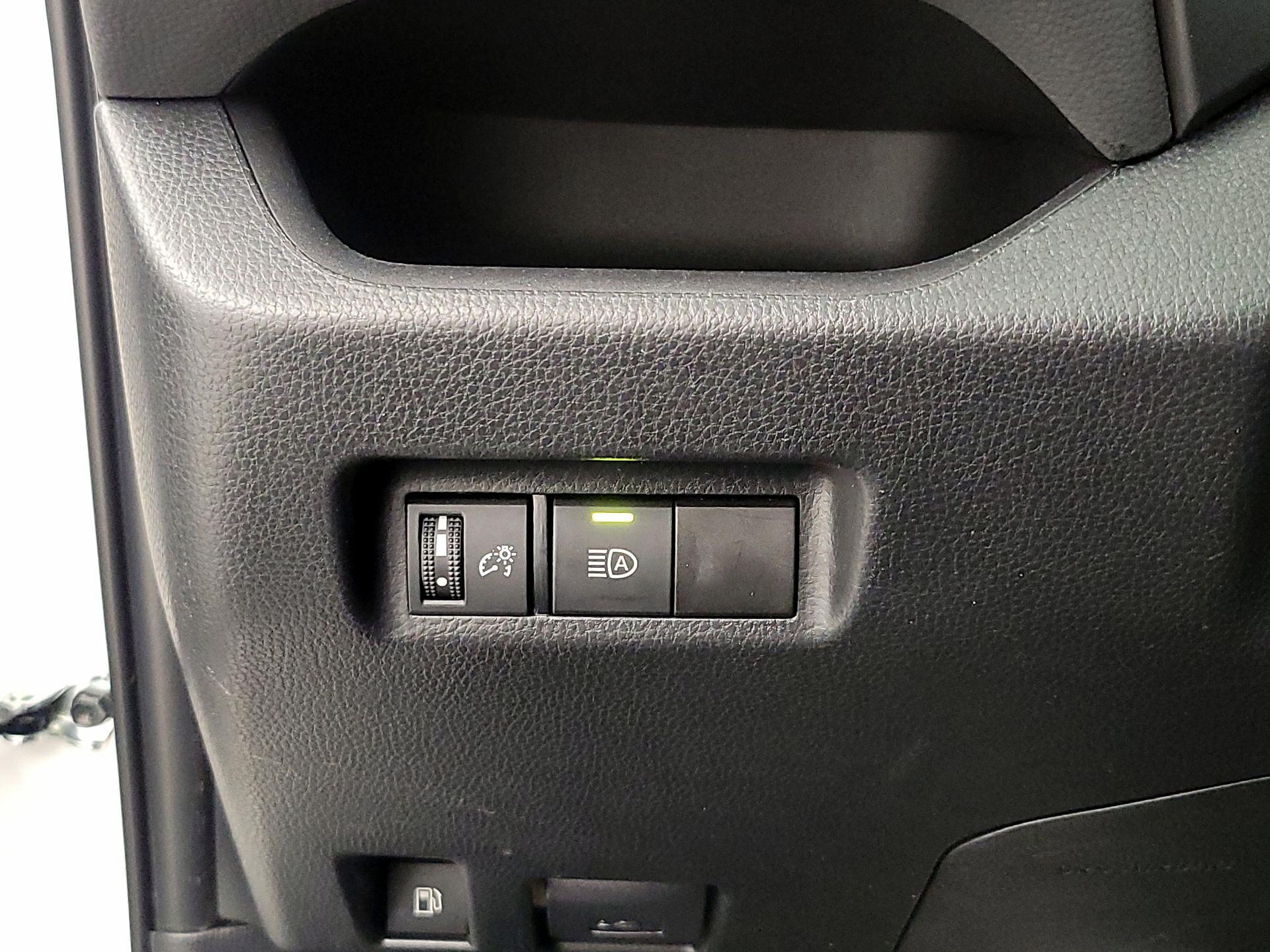 Thumbnail: 2024 Toyota RAV4 - 13