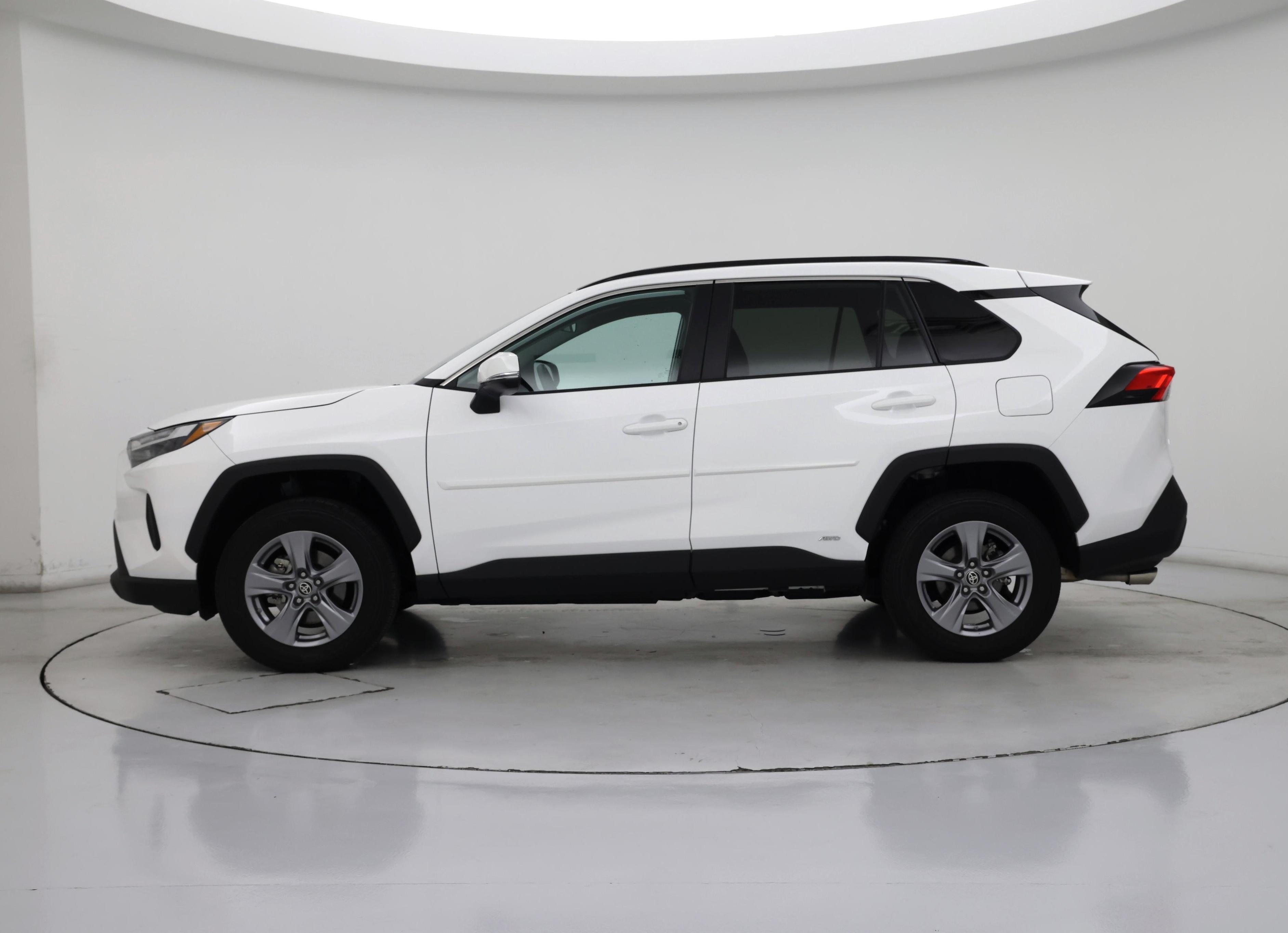 Thumbnail: 2024 Toyota RAV4 - 3