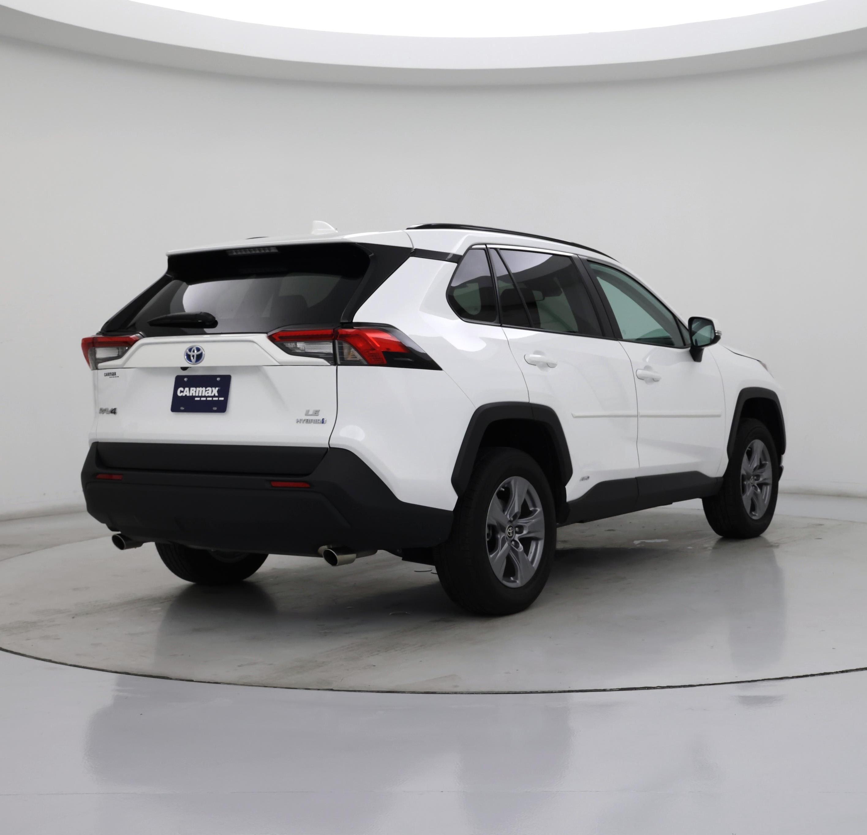 Thumbnail: 2024 Toyota RAV4 - 8