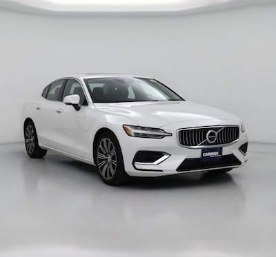 White 2021 Volvo S60 Recharge PHEV T8 Inscription