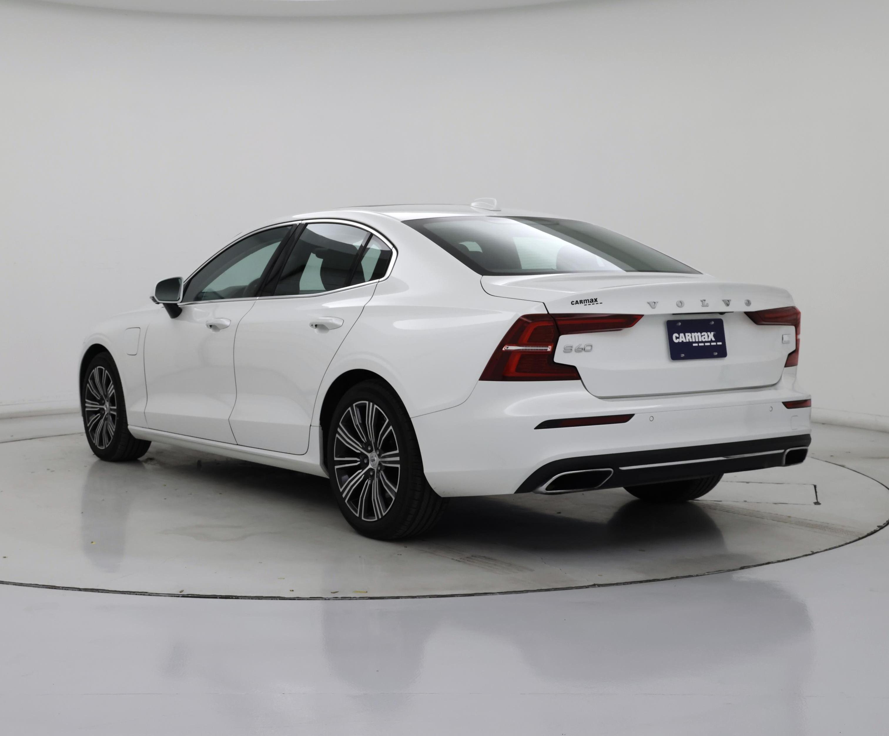 Thumbnail: 2021 Volvo S60 - 2