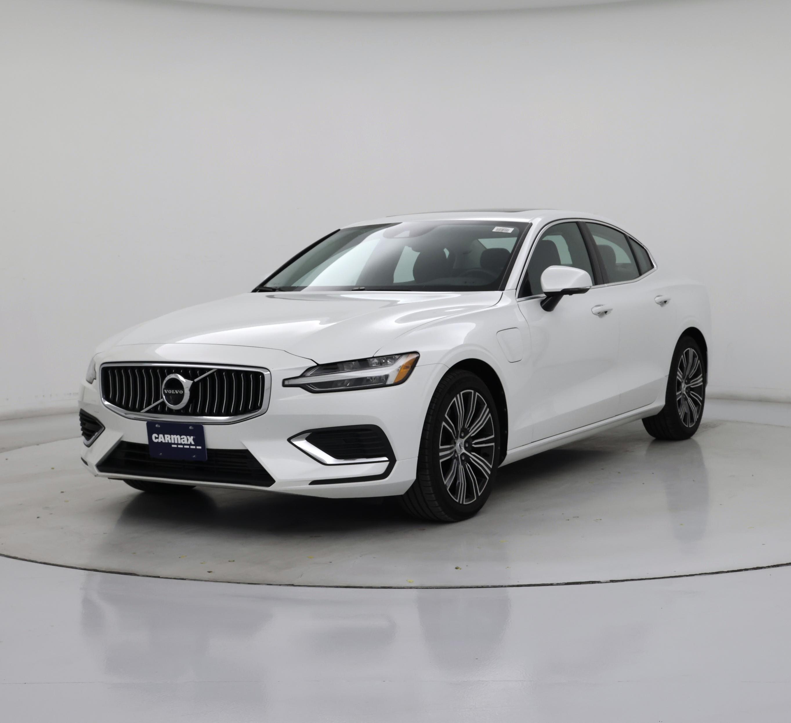 Thumbnail: 2021 Volvo S60 - 4
