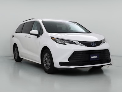 2023 Toyota Sienna Hybrid LE