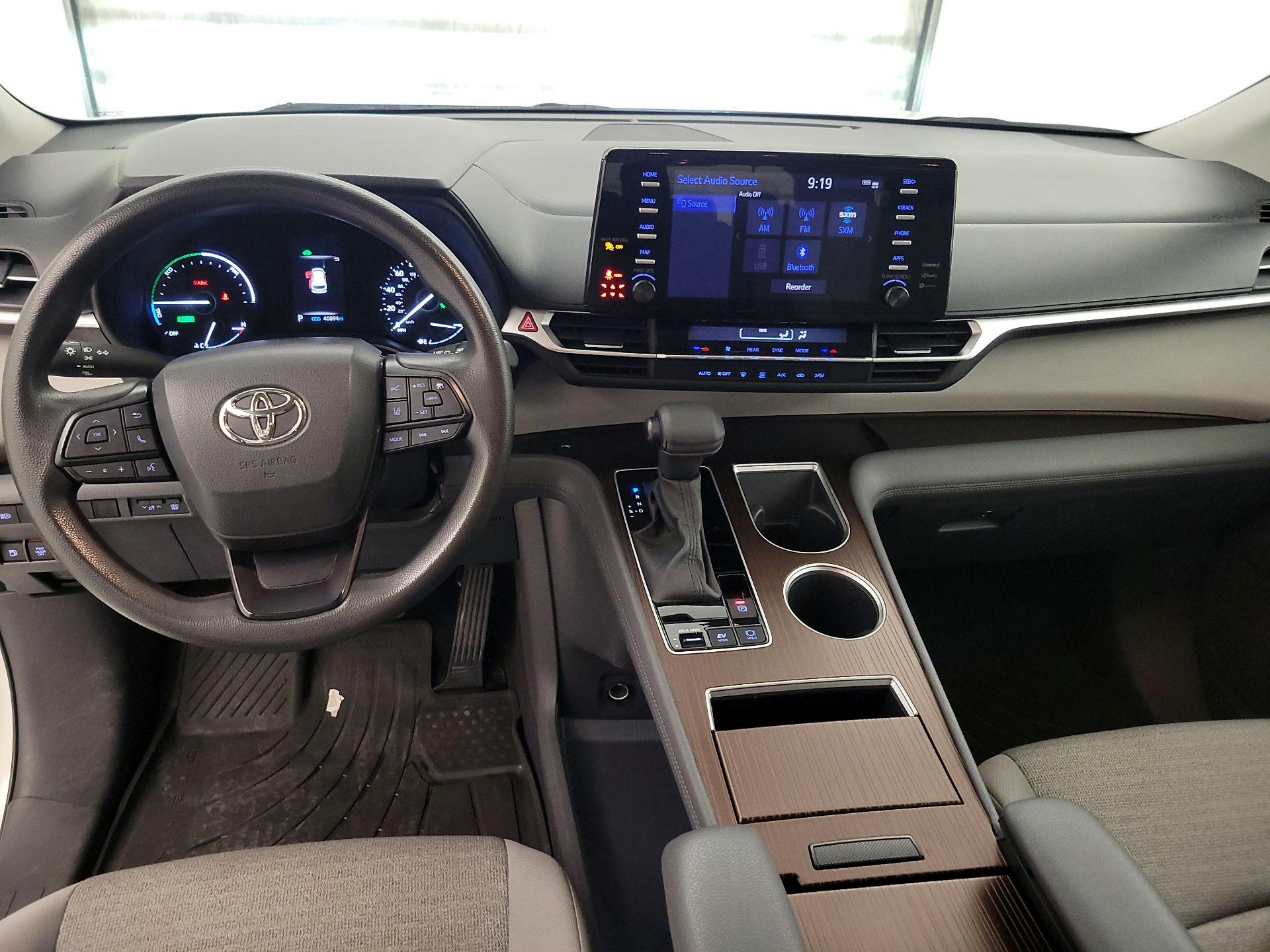 Thumbnail: 2023 Toyota Sienna - 9