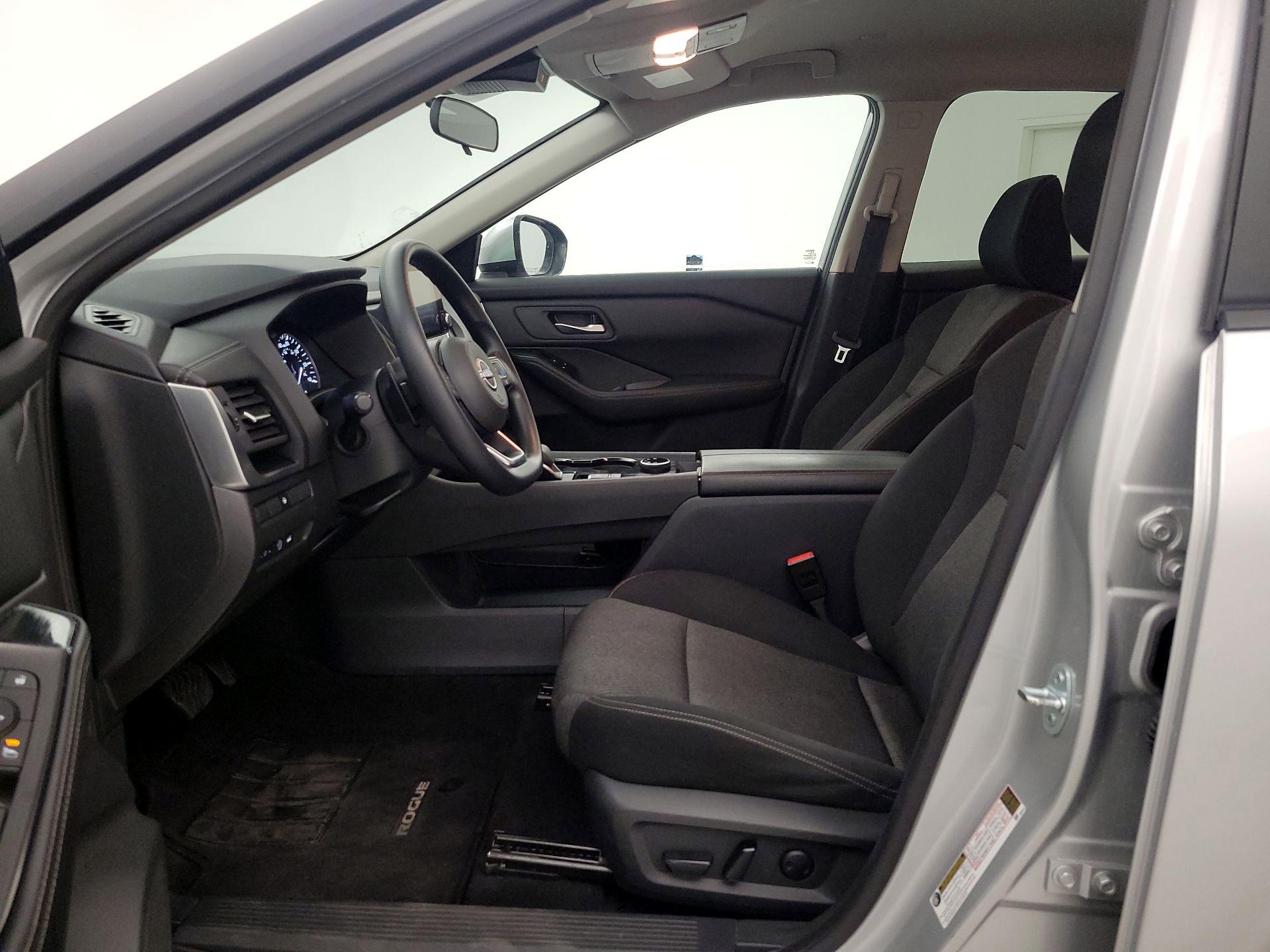 Thumbnail: 2024 Nissan Rogue - 11