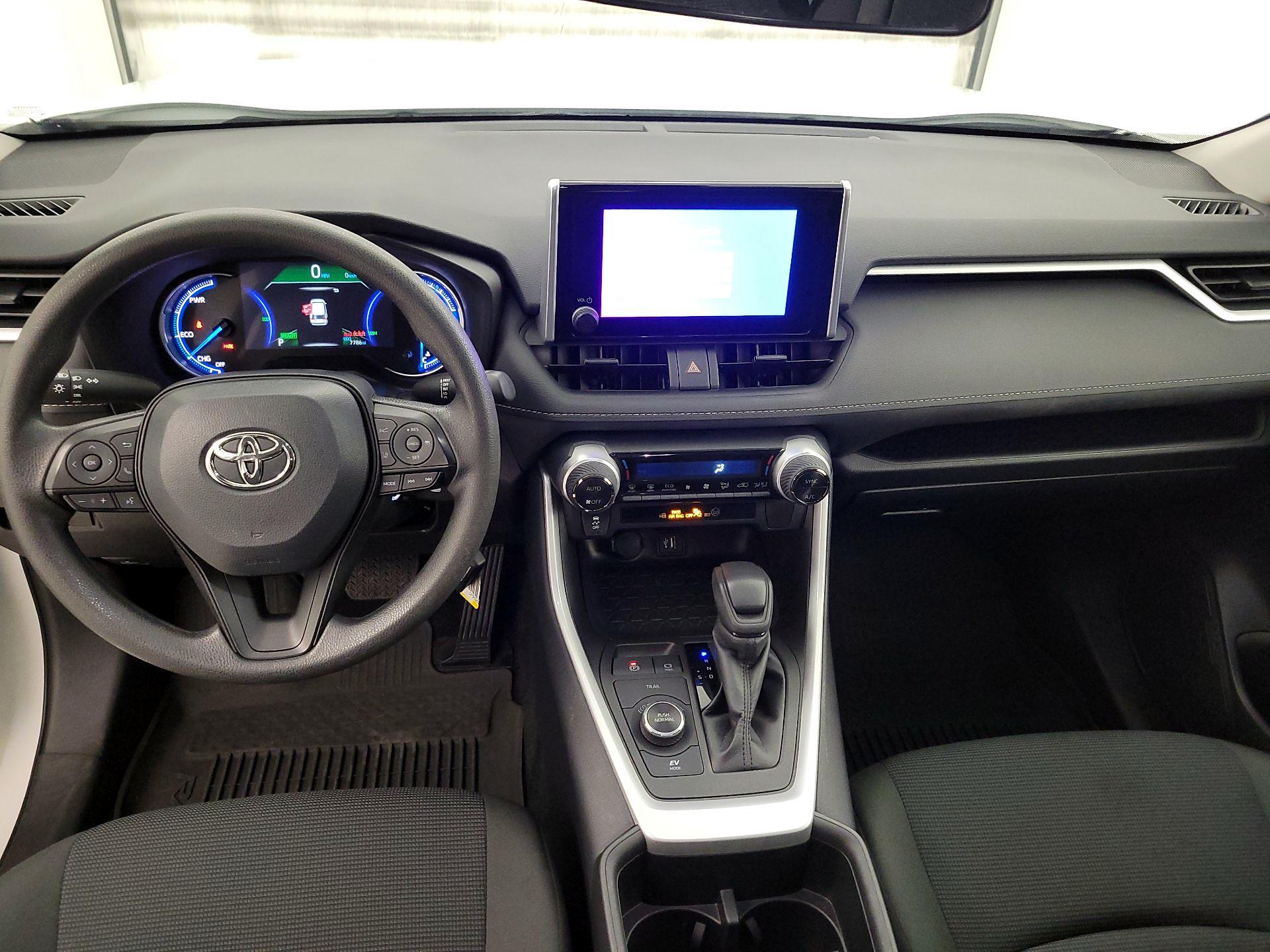 Thumbnail: 2024 Toyota RAV4 - 9