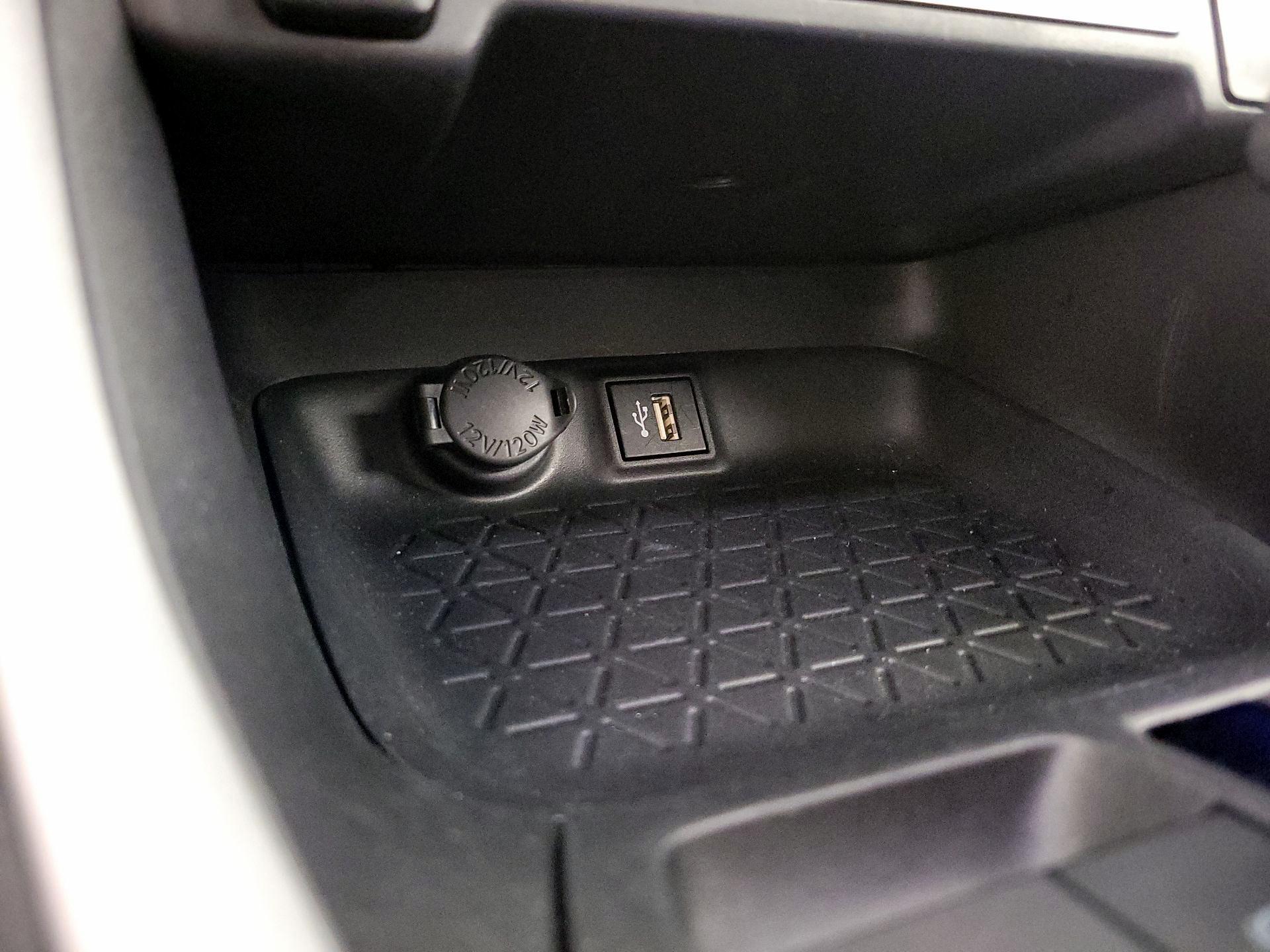 Thumbnail: 2024 Toyota RAV4 - 19