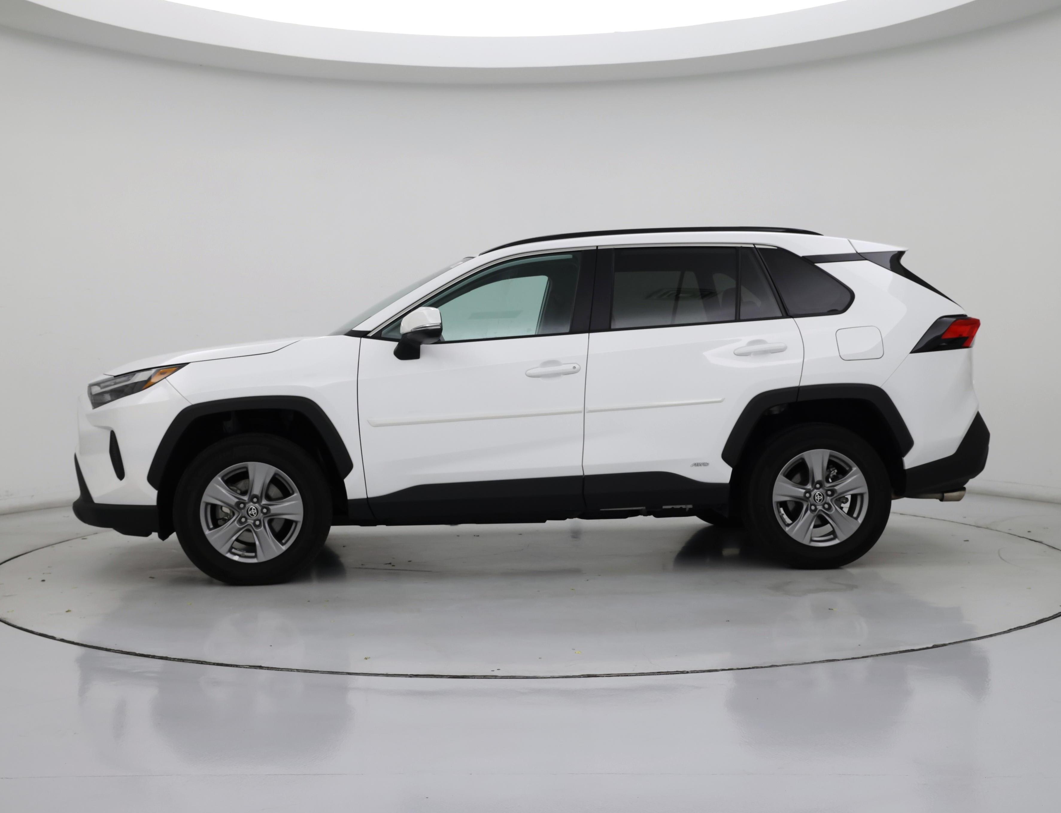 Thumbnail: 2024 Toyota RAV4 - 3