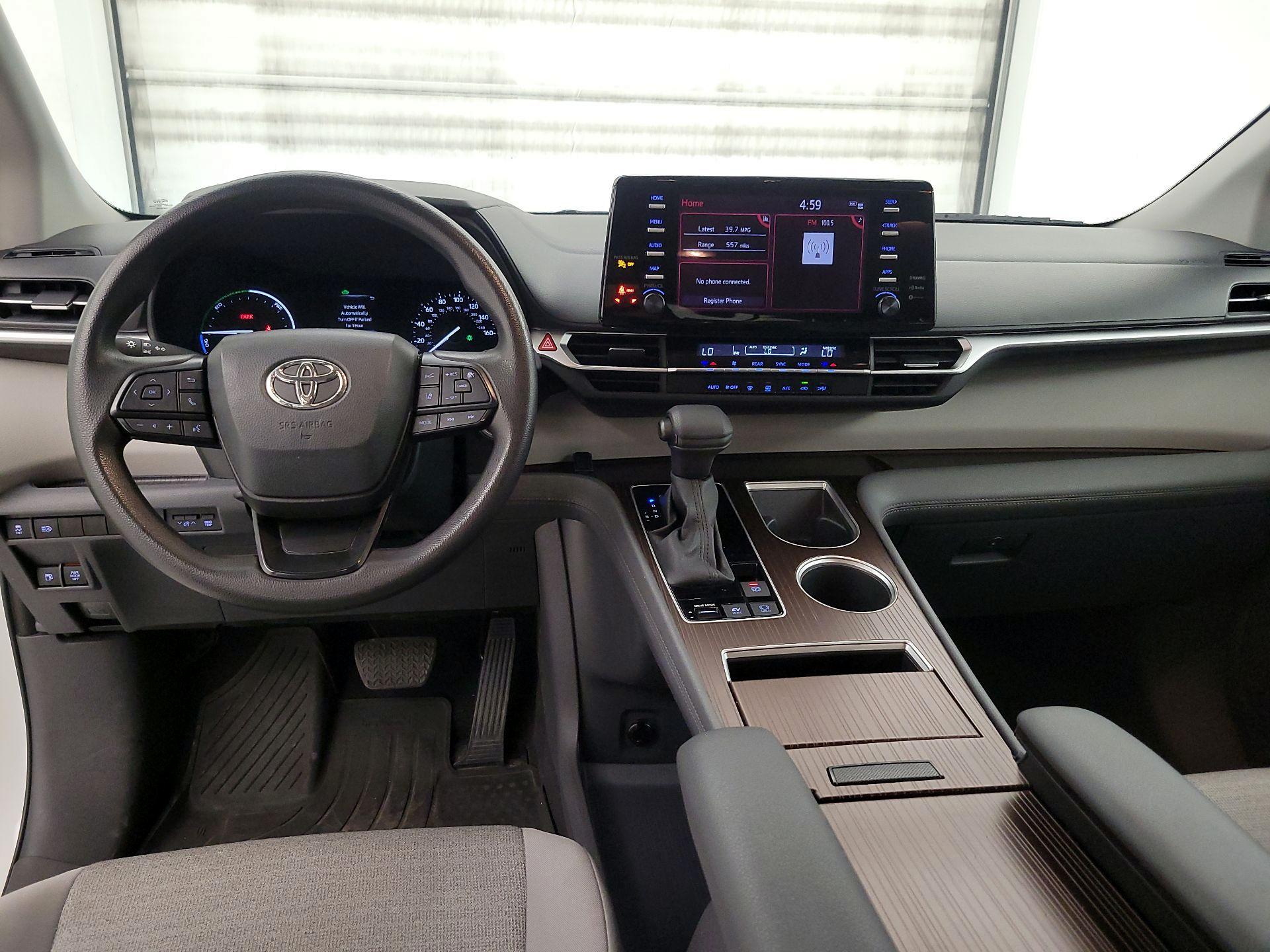 Thumbnail: 2023 Toyota Sienna - 9