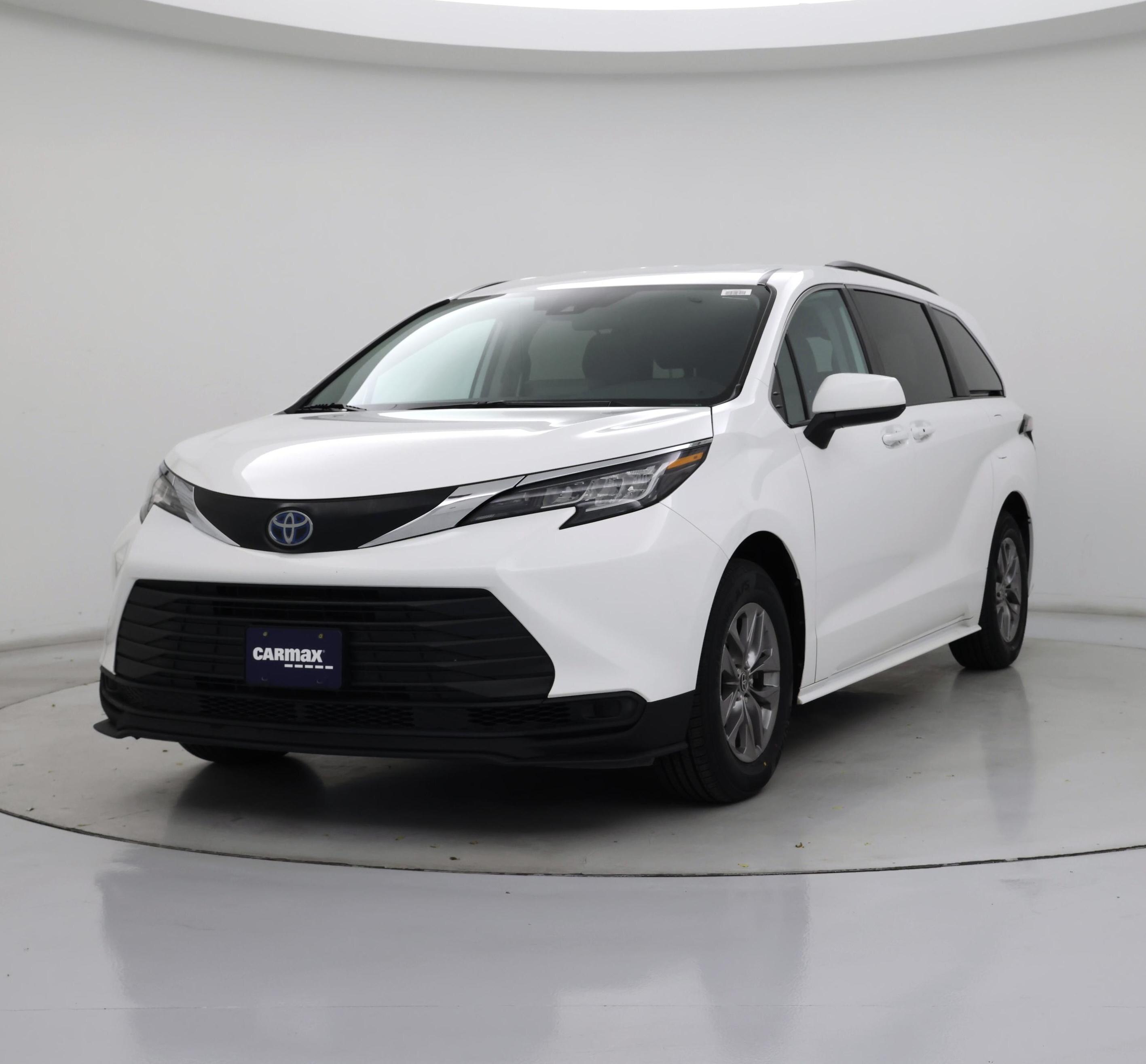 Thumbnail: 2023 Toyota Sienna - 4