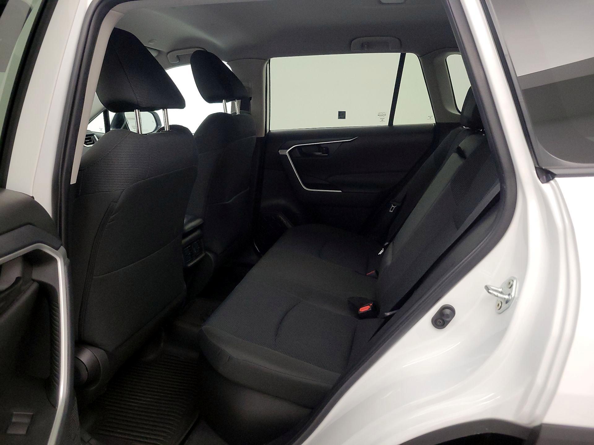 Thumbnail: 2024 Toyota RAV4 - 19