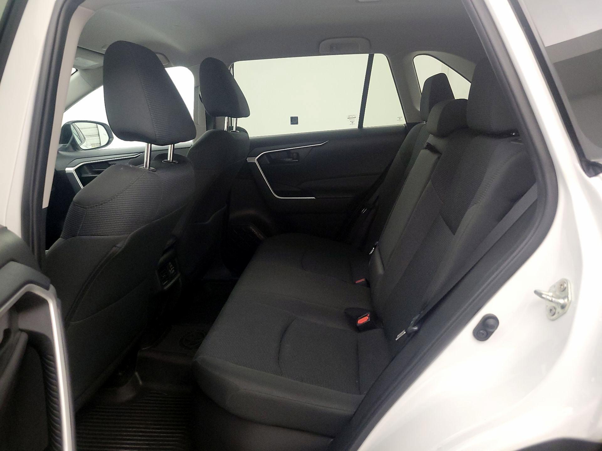 Thumbnail: 2024 Toyota RAV4 - 19