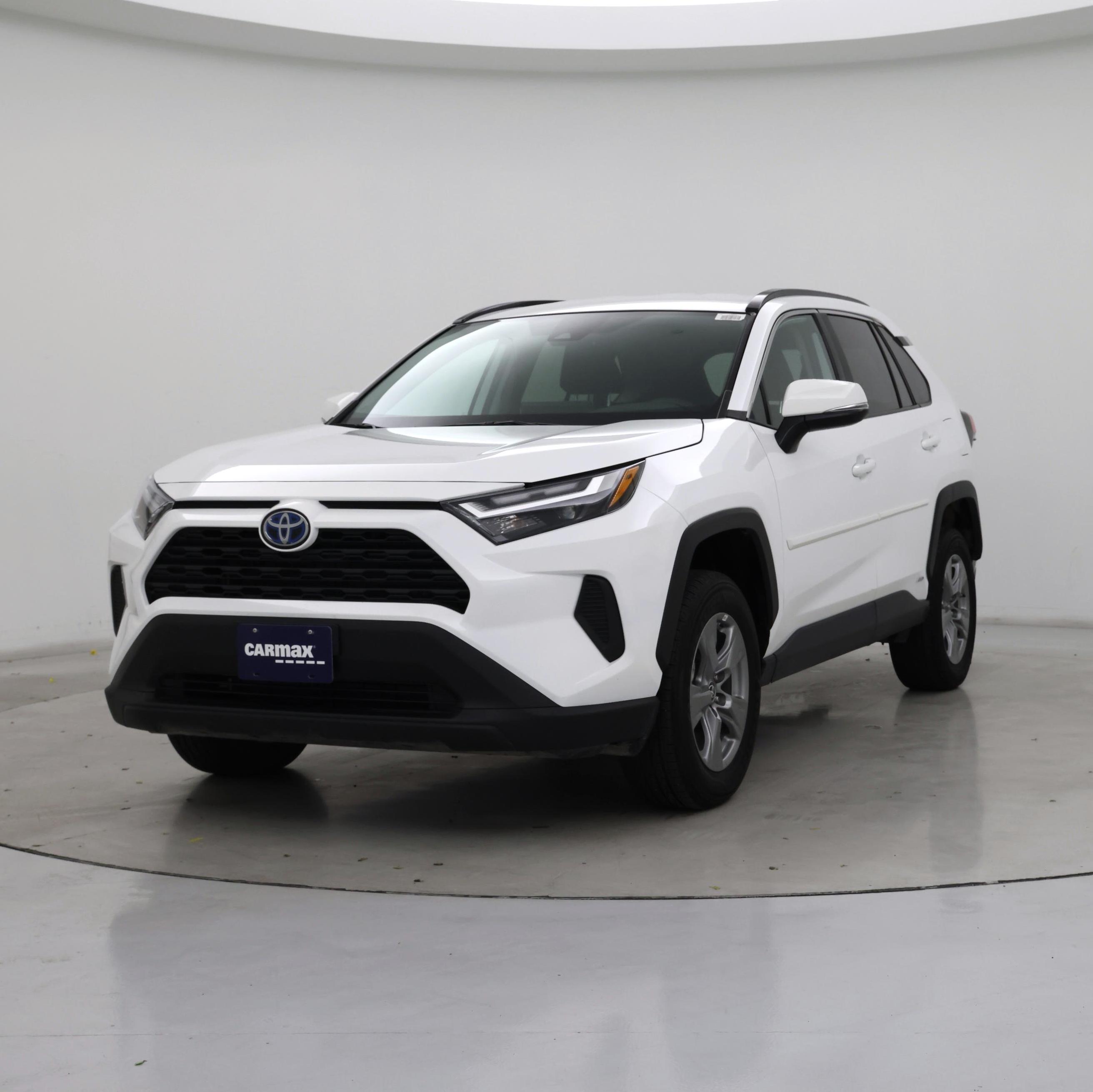 Thumbnail: 2024 Toyota RAV4 - 4