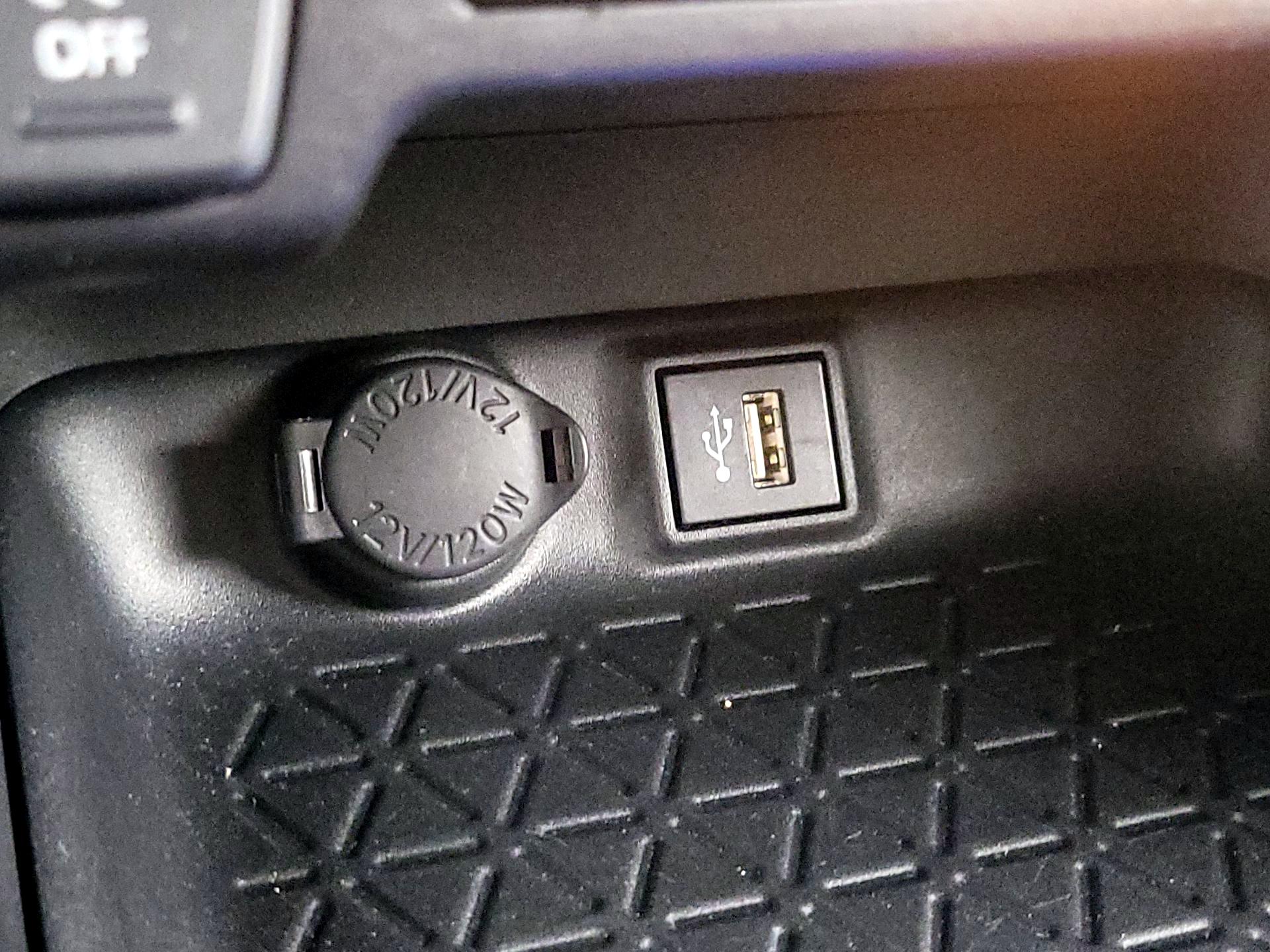 Thumbnail: 2024 Toyota RAV4 - 18