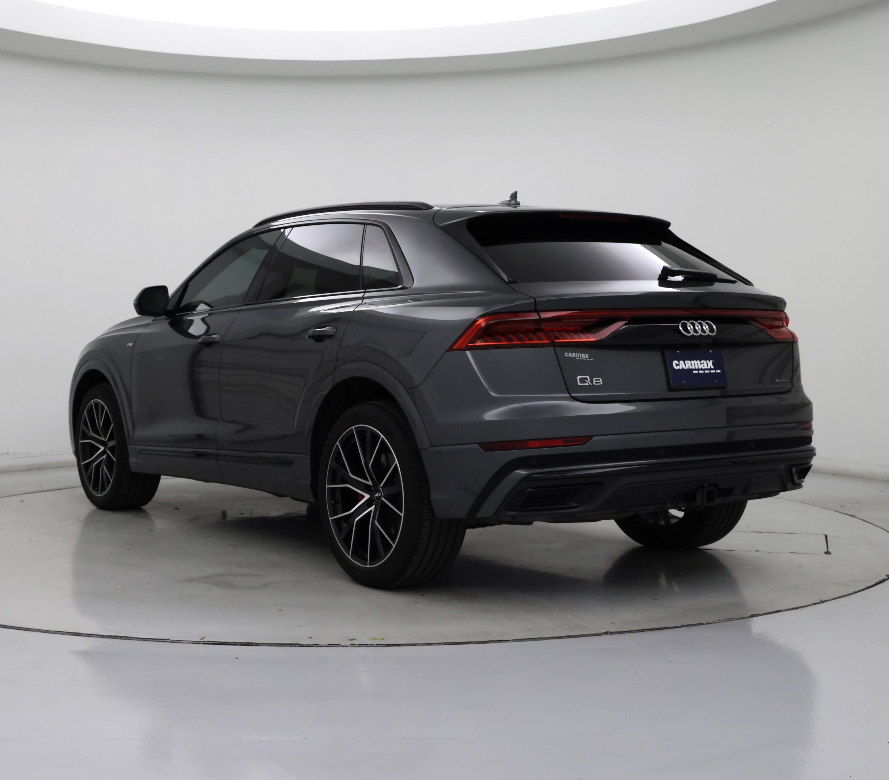 Thumbnail: 2020 Audi Q8 - 2