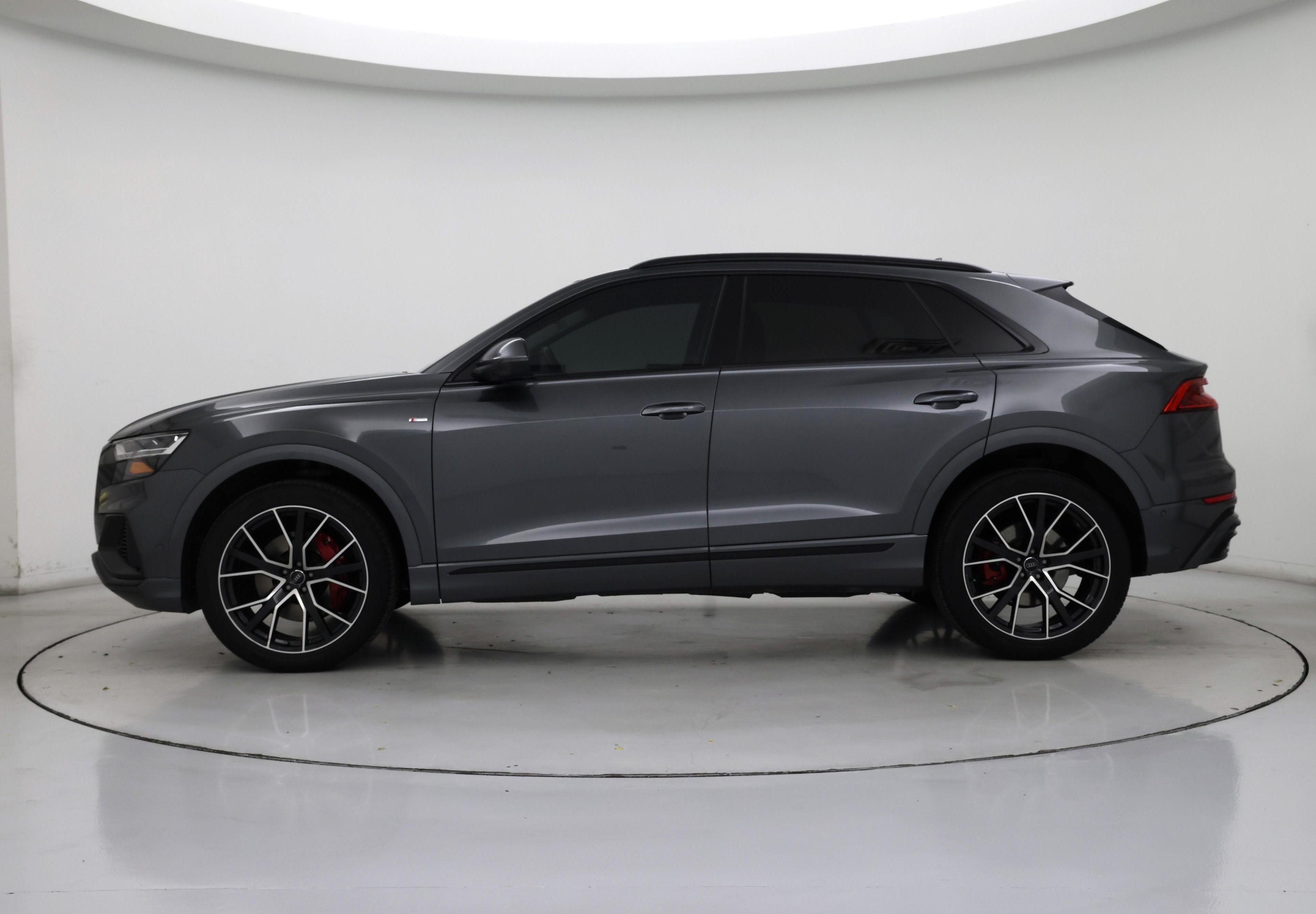 Thumbnail: 2020 Audi Q8 - 3