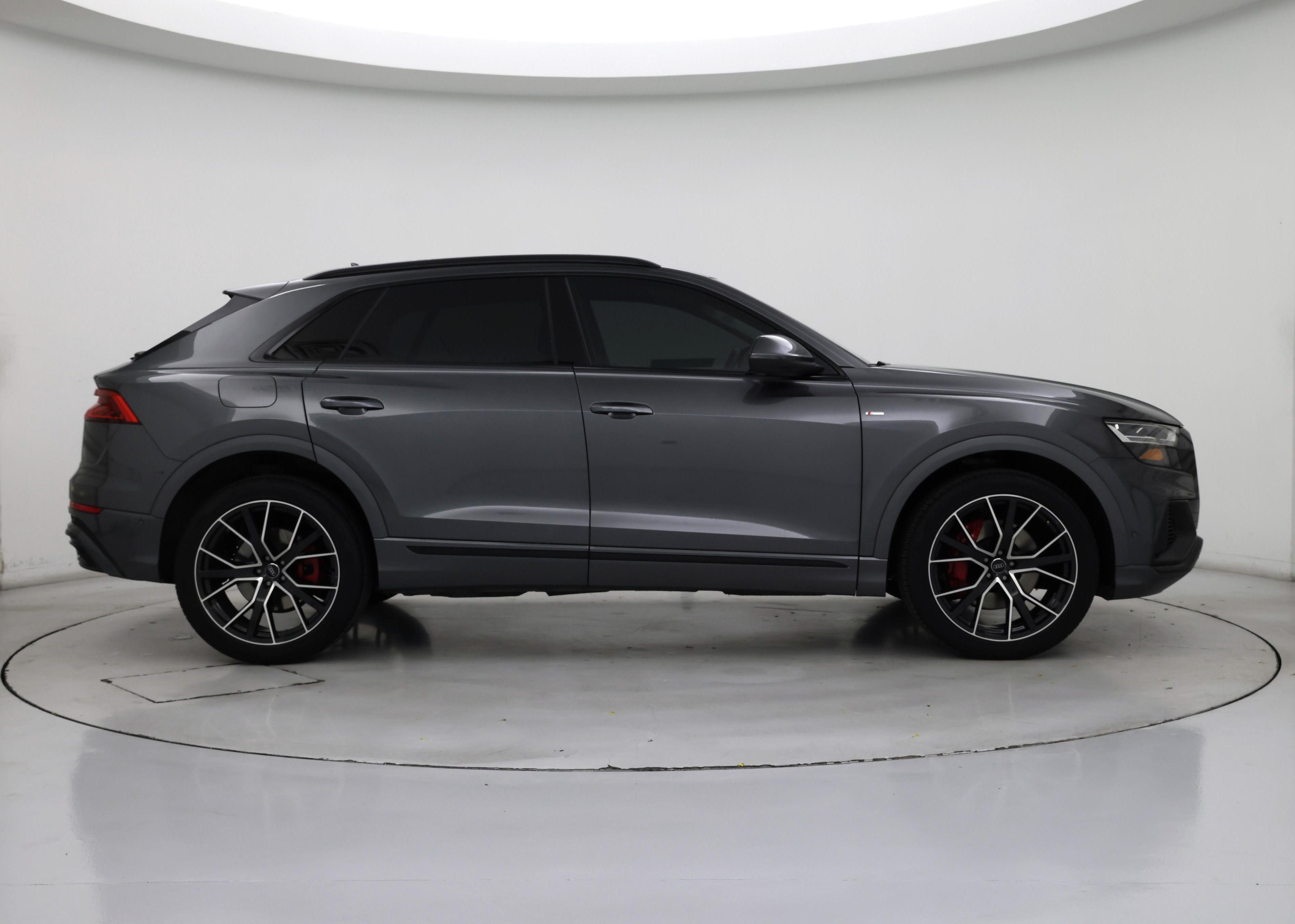 Thumbnail: 2020 Audi Q8 - 7