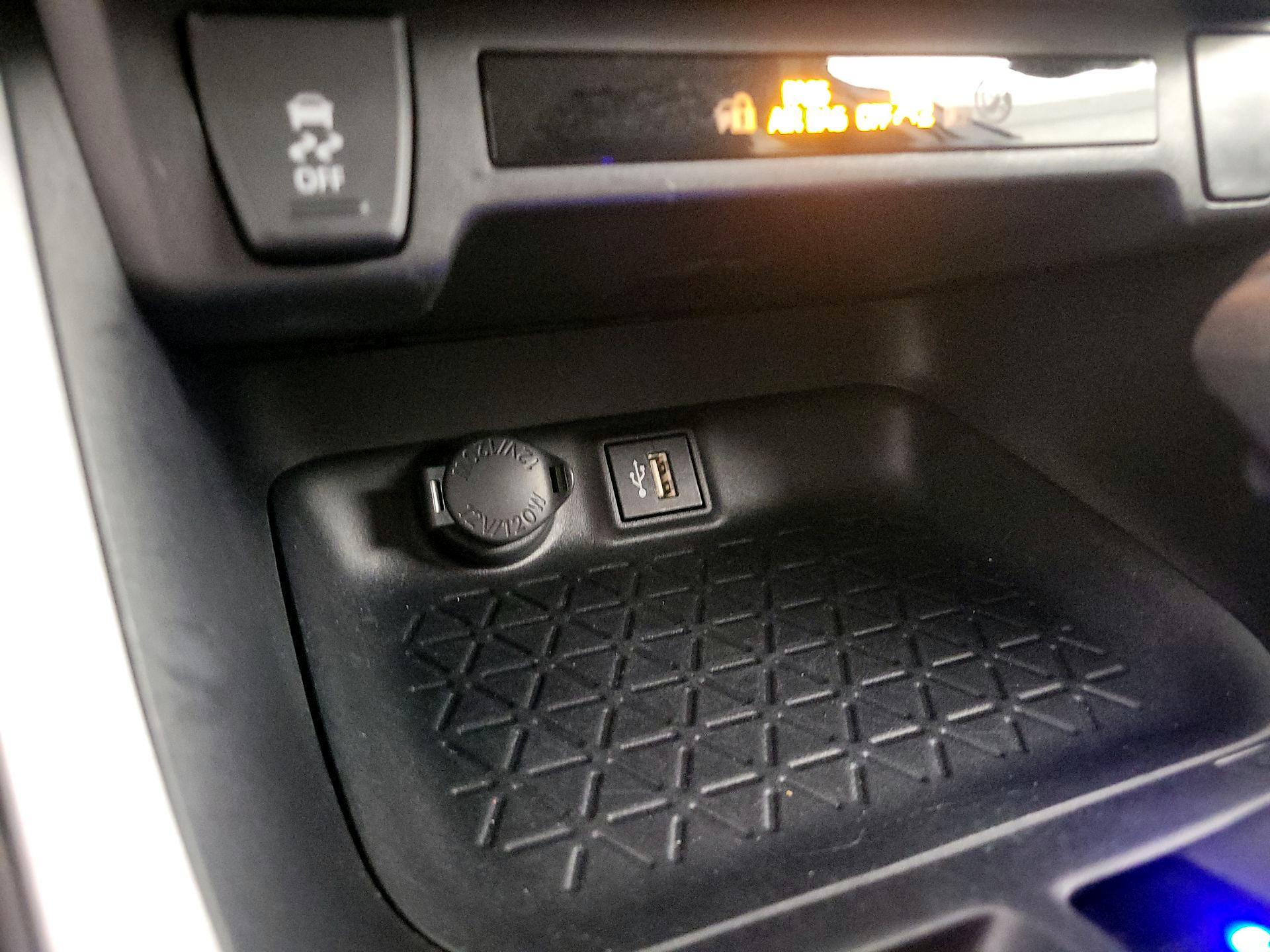 Thumbnail: 2024 Toyota RAV4 - 18