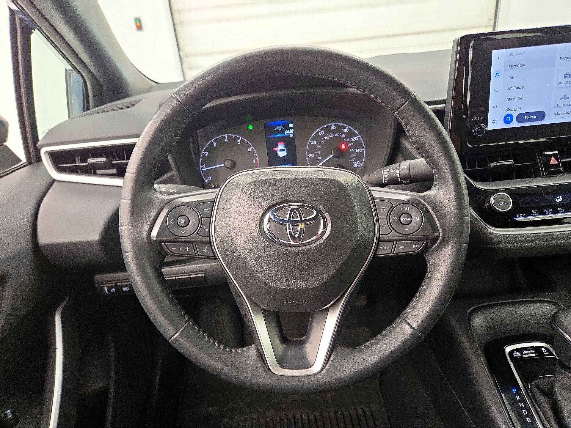 Thumbnail: 2025 Toyota Corolla - 10