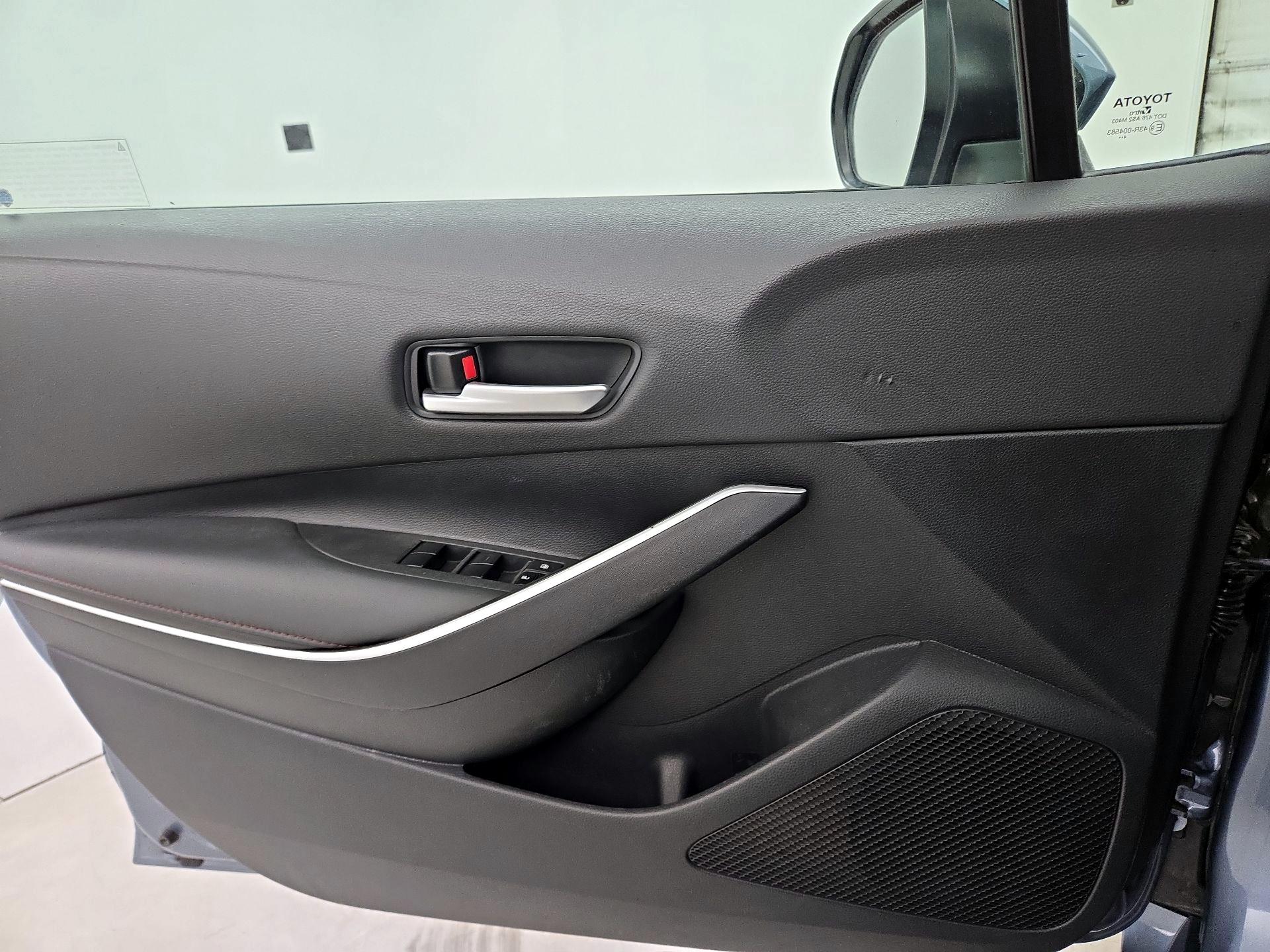 Thumbnail: 2025 Toyota Corolla - 12