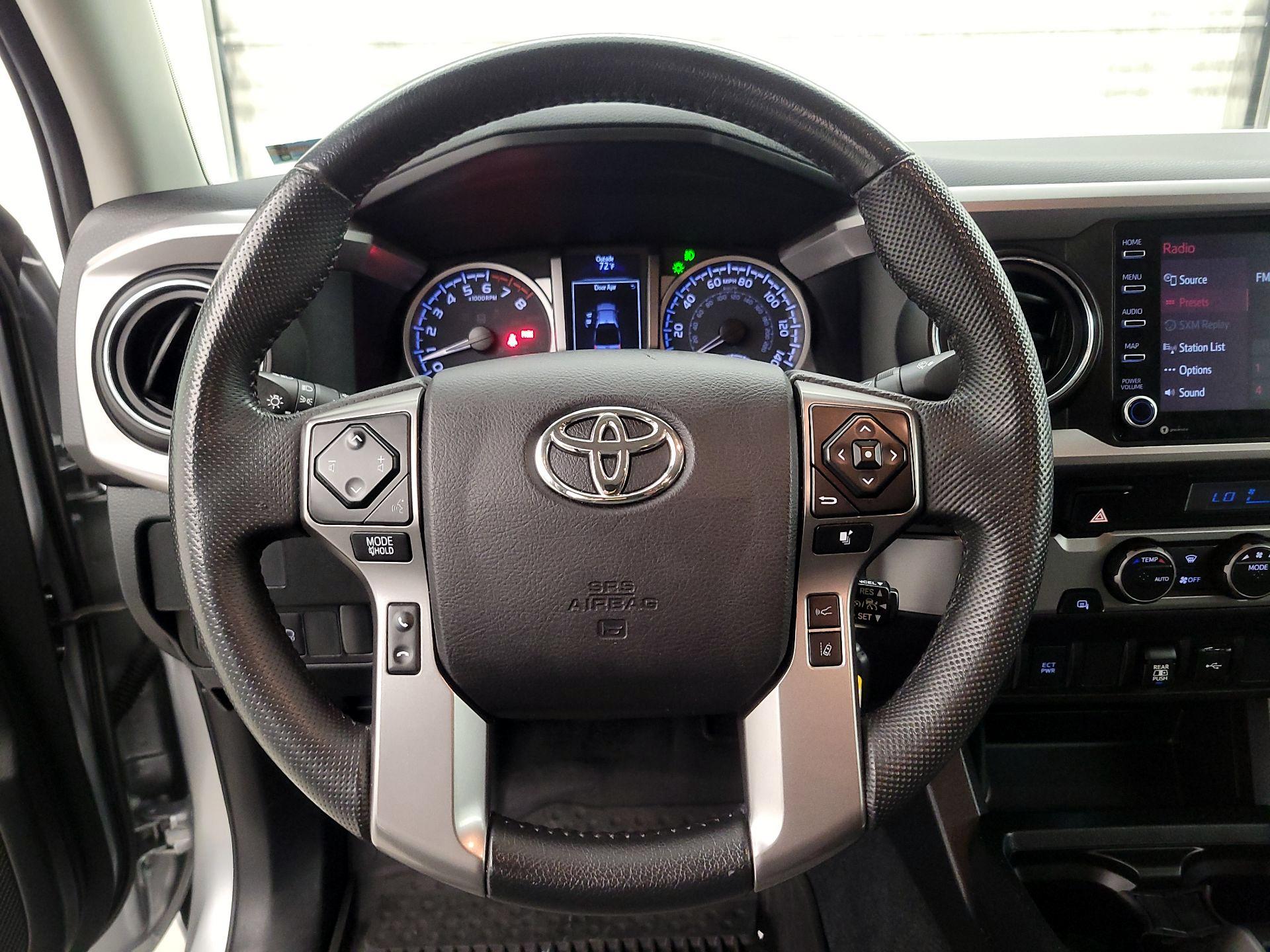 Thumbnail: 2022 Toyota Tacoma - 10