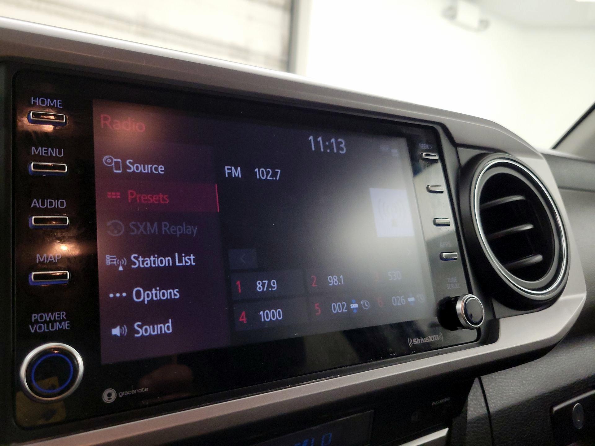 Thumbnail: 2022 Toyota Tacoma - 15