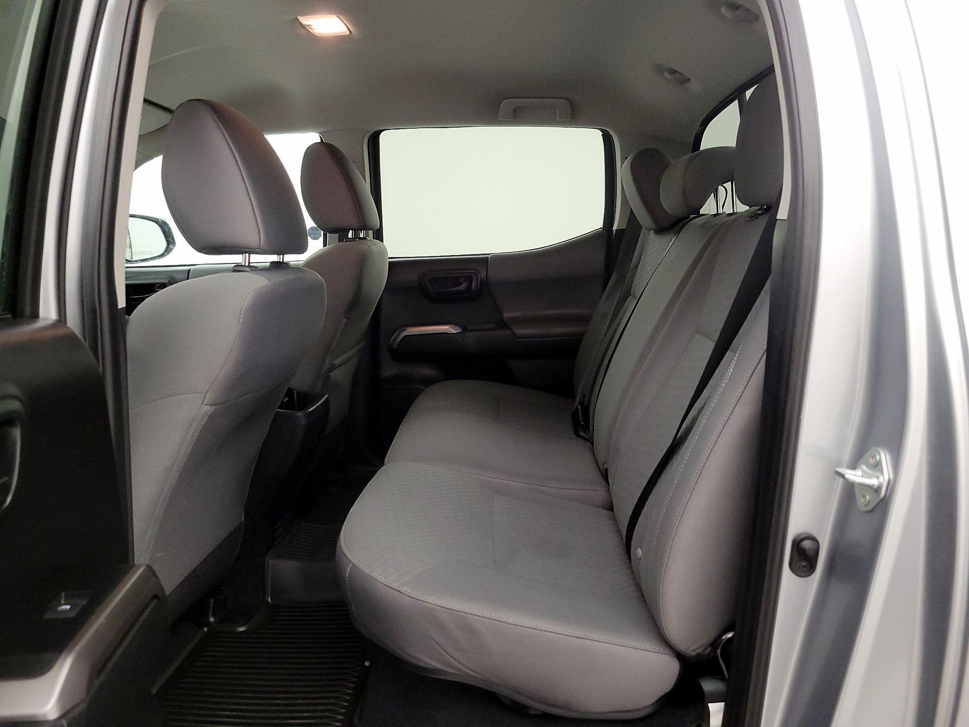 Thumbnail: 2022 Toyota Tacoma - 19