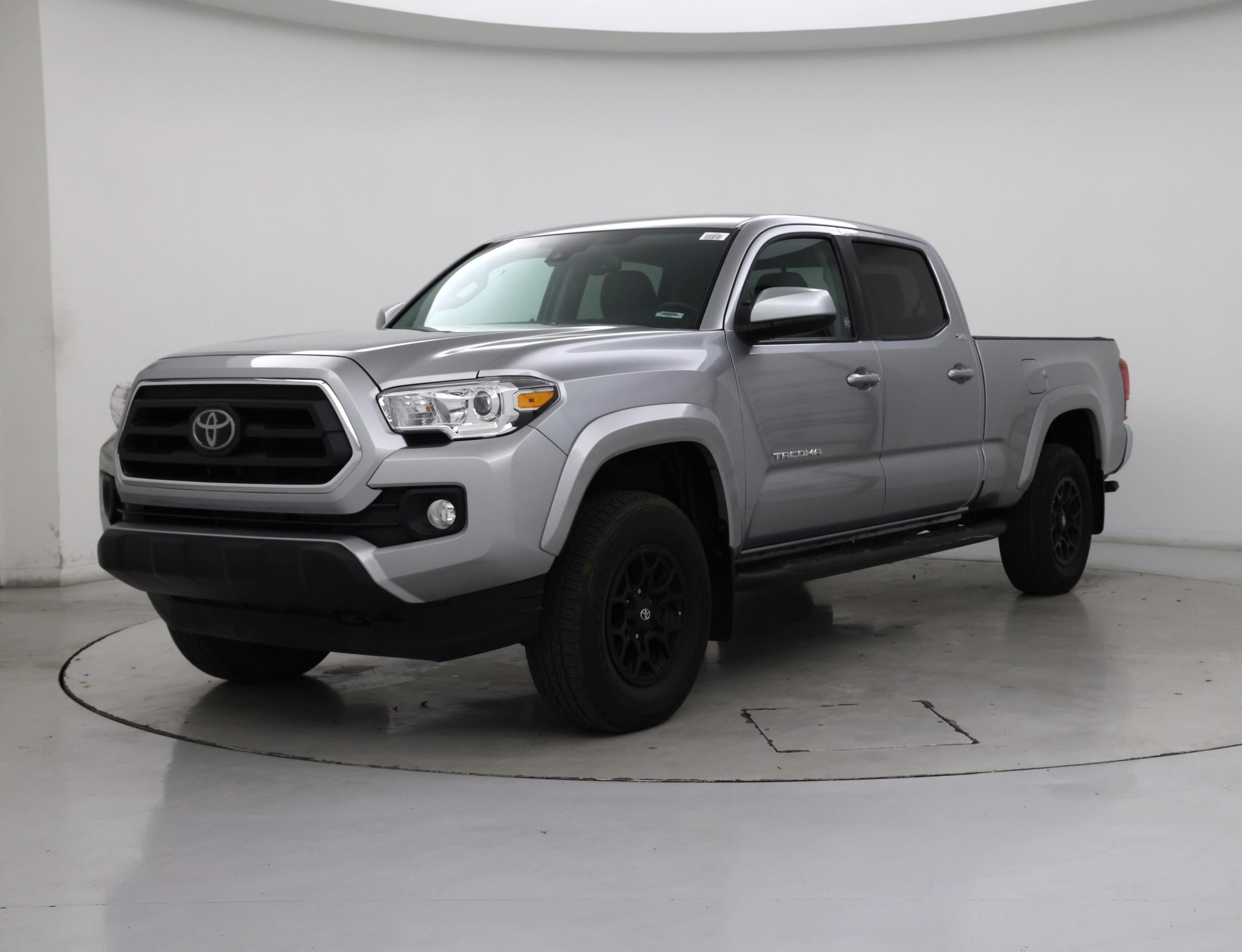 Thumbnail: 2022 Toyota Tacoma - 4