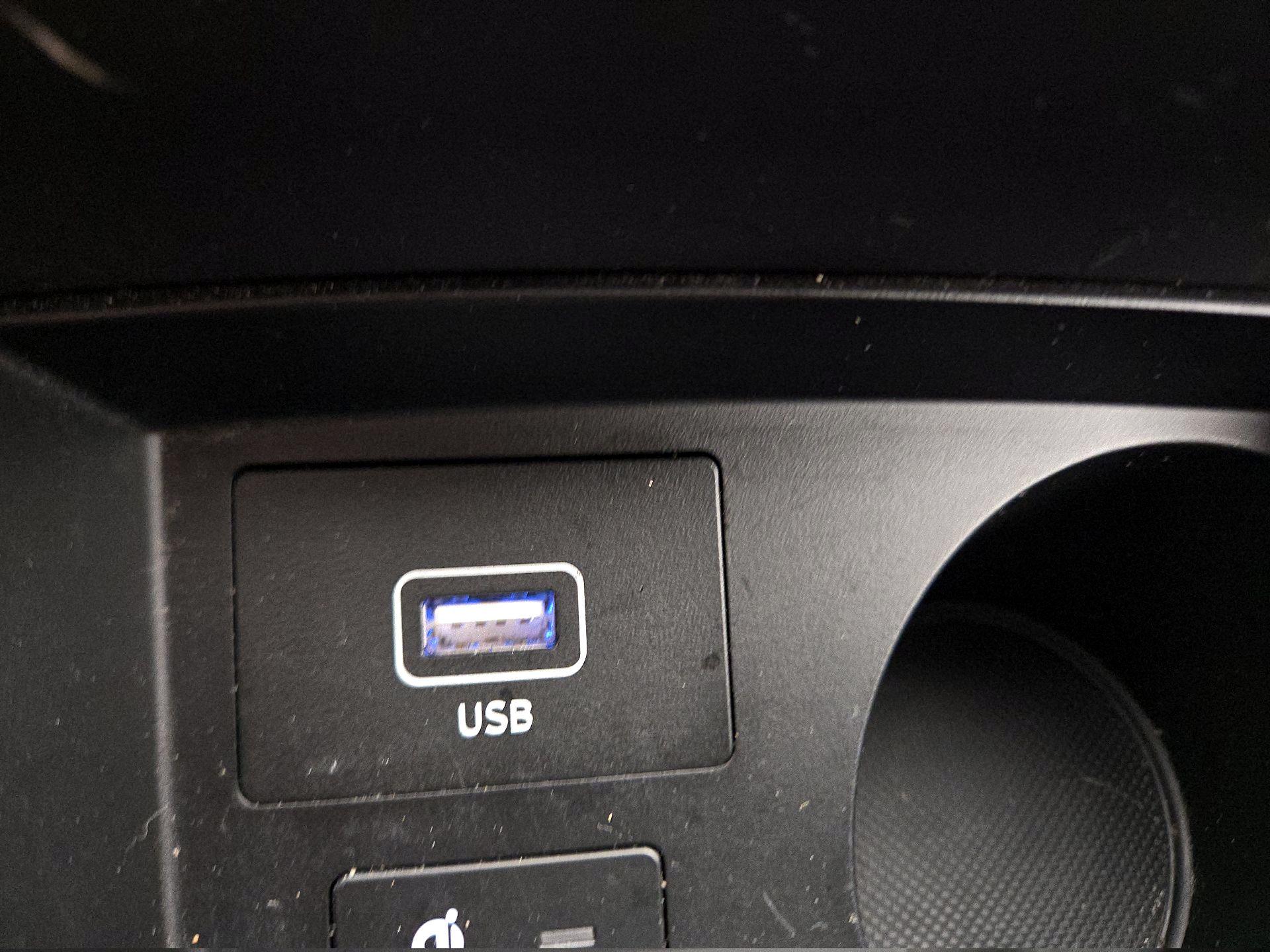 Thumbnail: 2023 Hyundai Santa Fe - 19