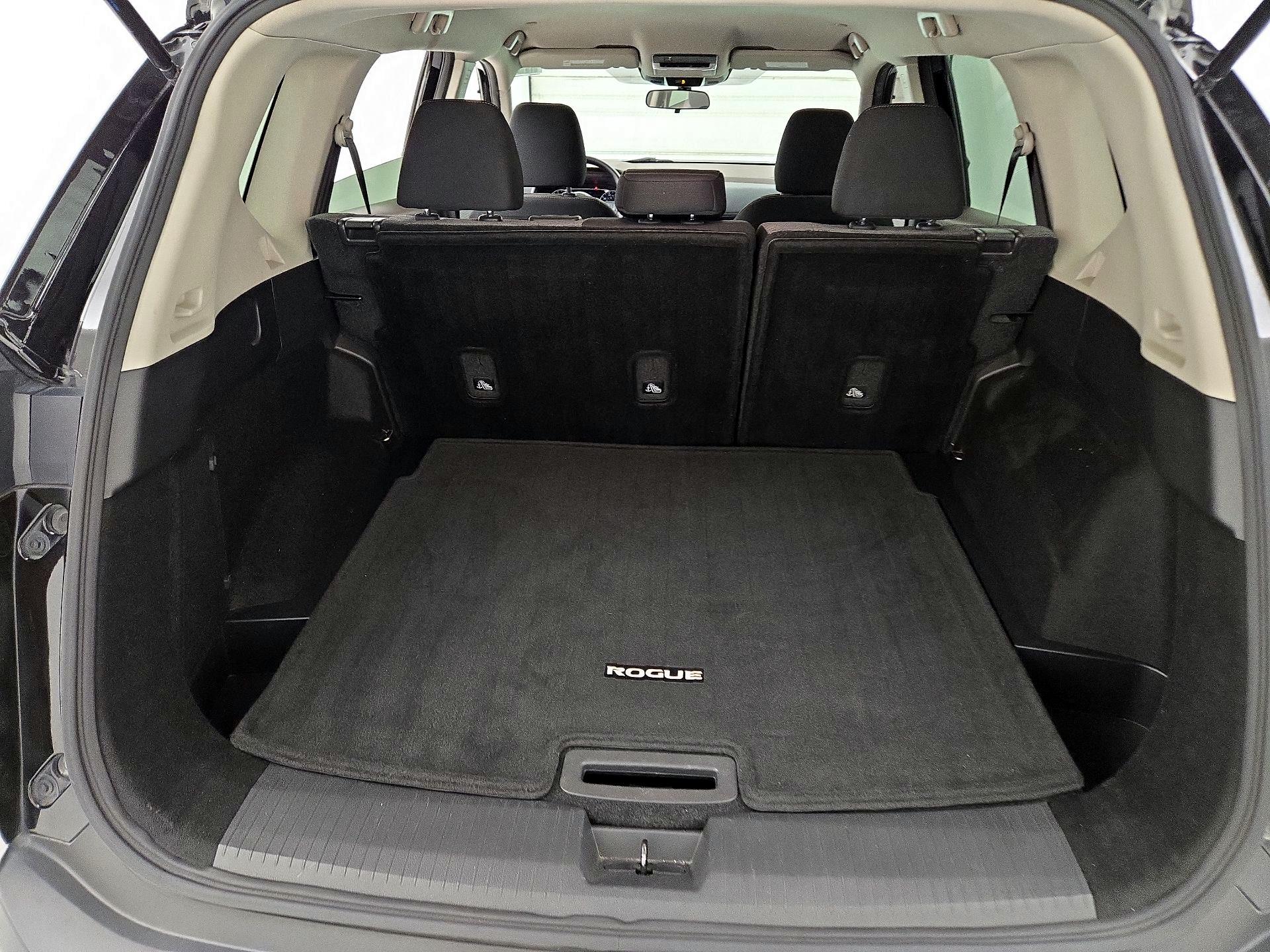 Thumbnail: 2023 Nissan Rogue - 20